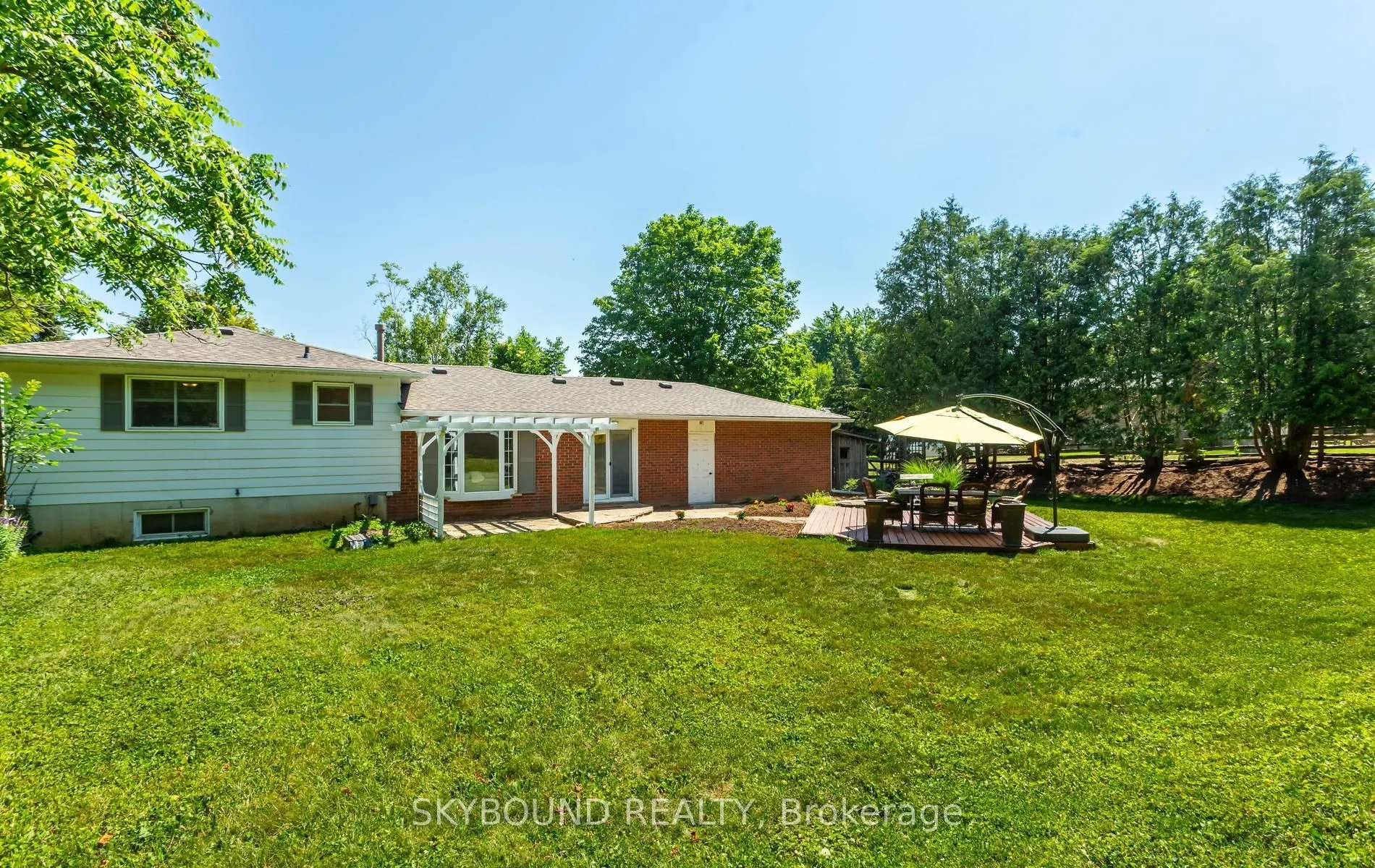 9 Delerin Crescent