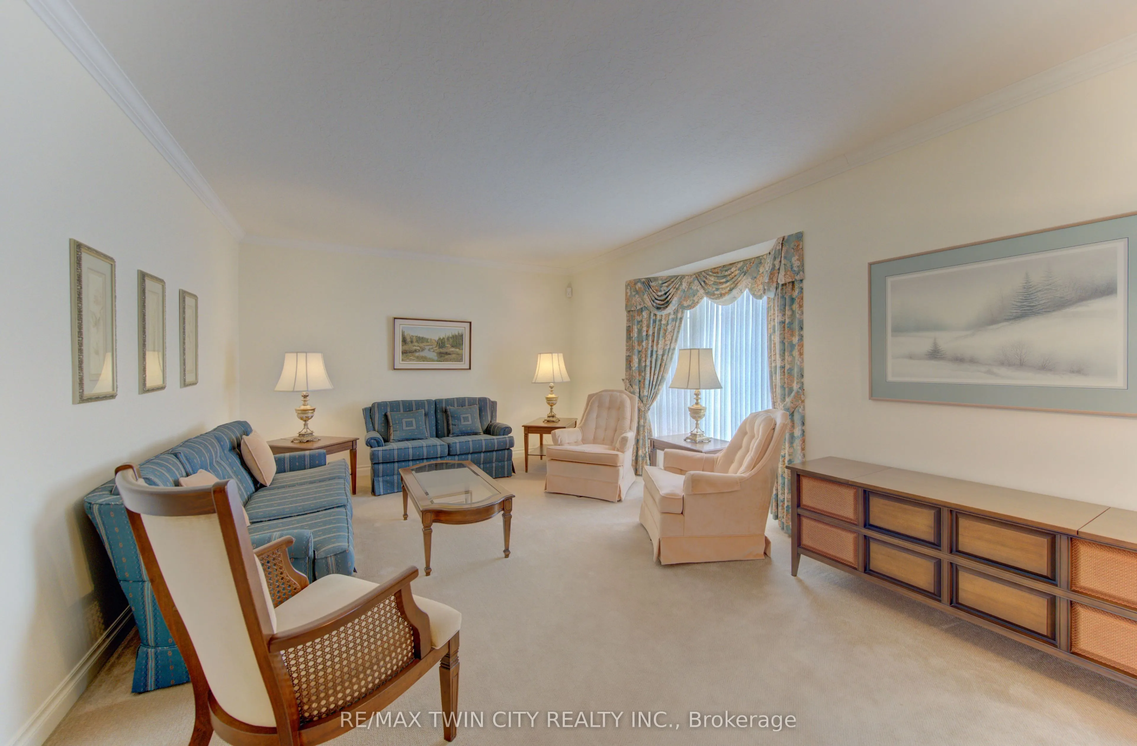 298 Roxton Drive #13