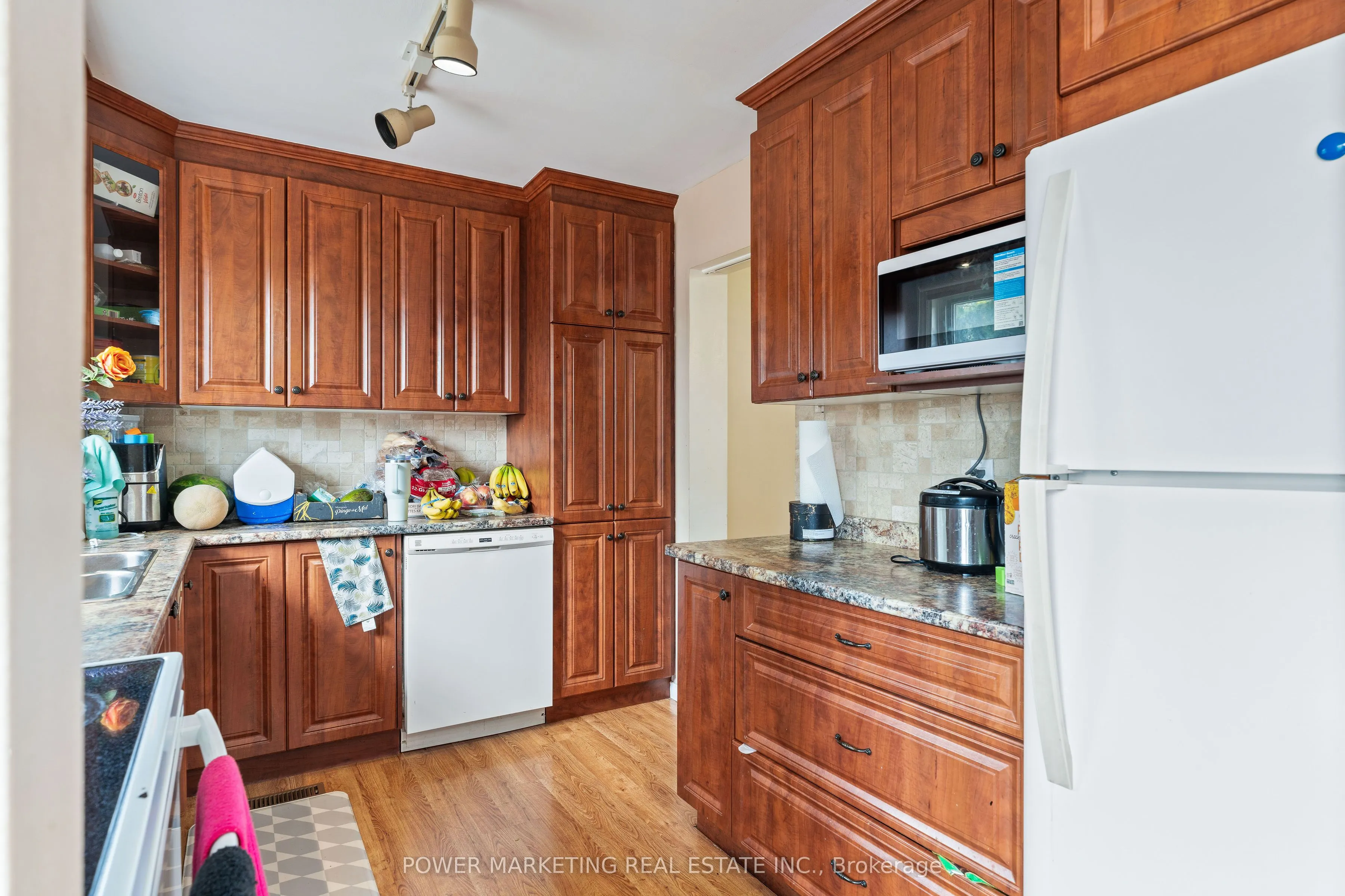 2111 Montreal Road #76