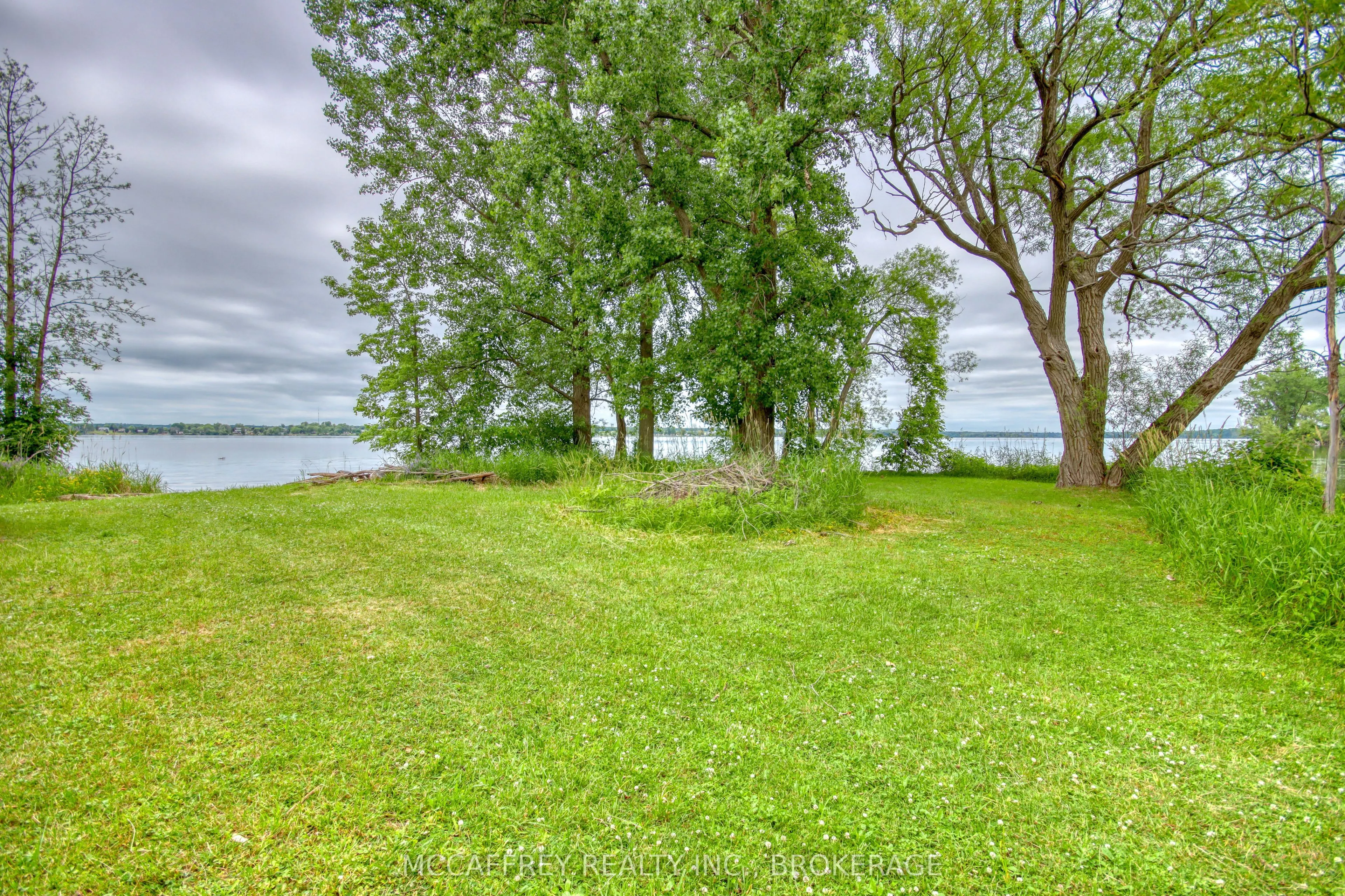 94 WILLOW POINT Lane