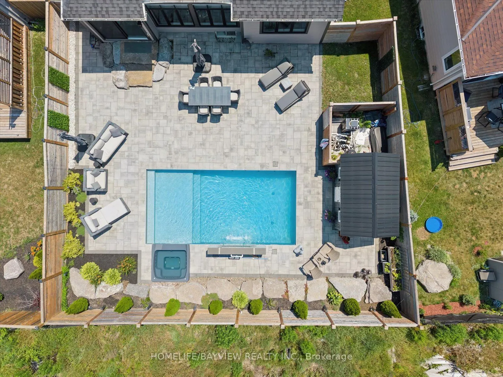 19 Sedona Court