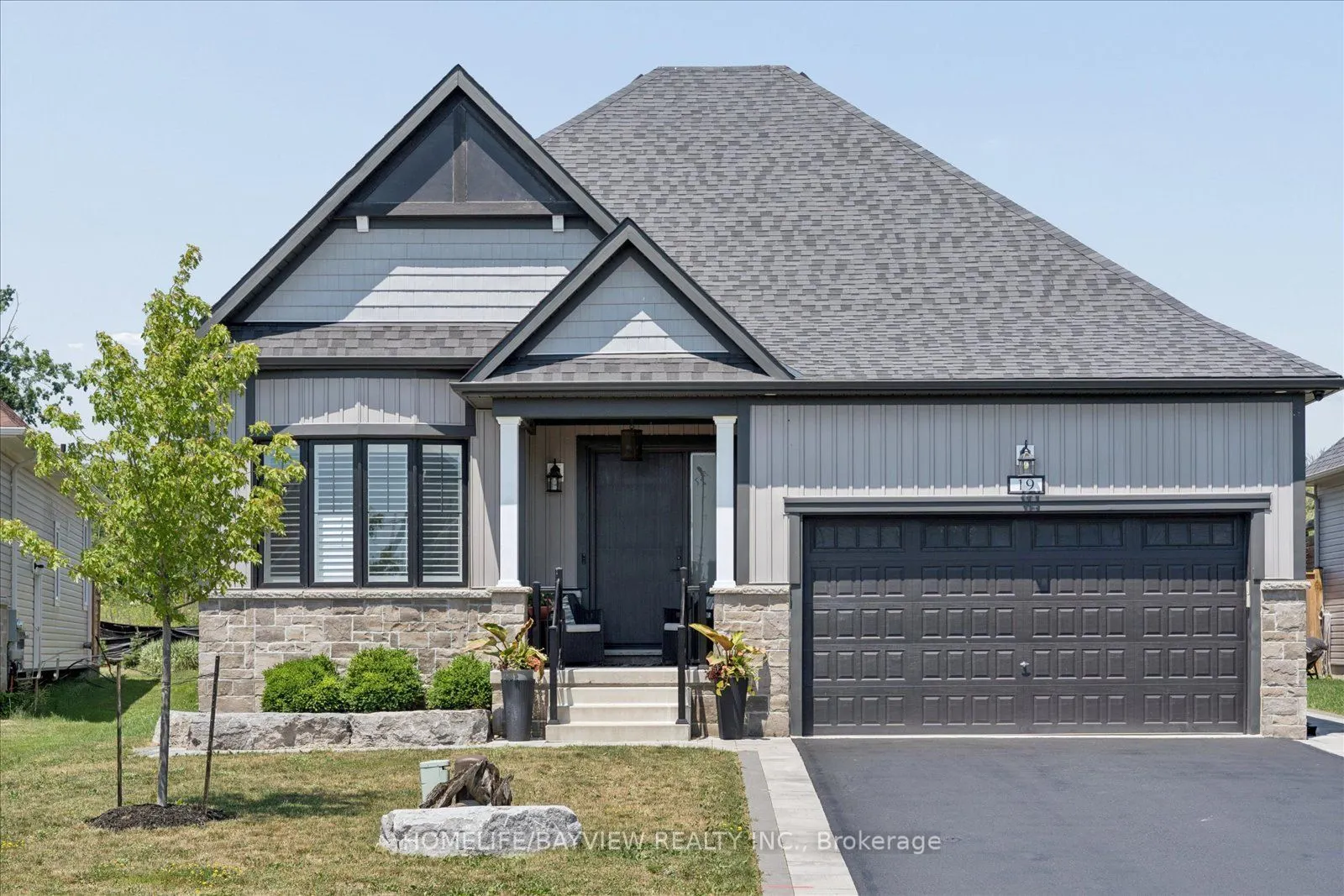 19 Sedona Court