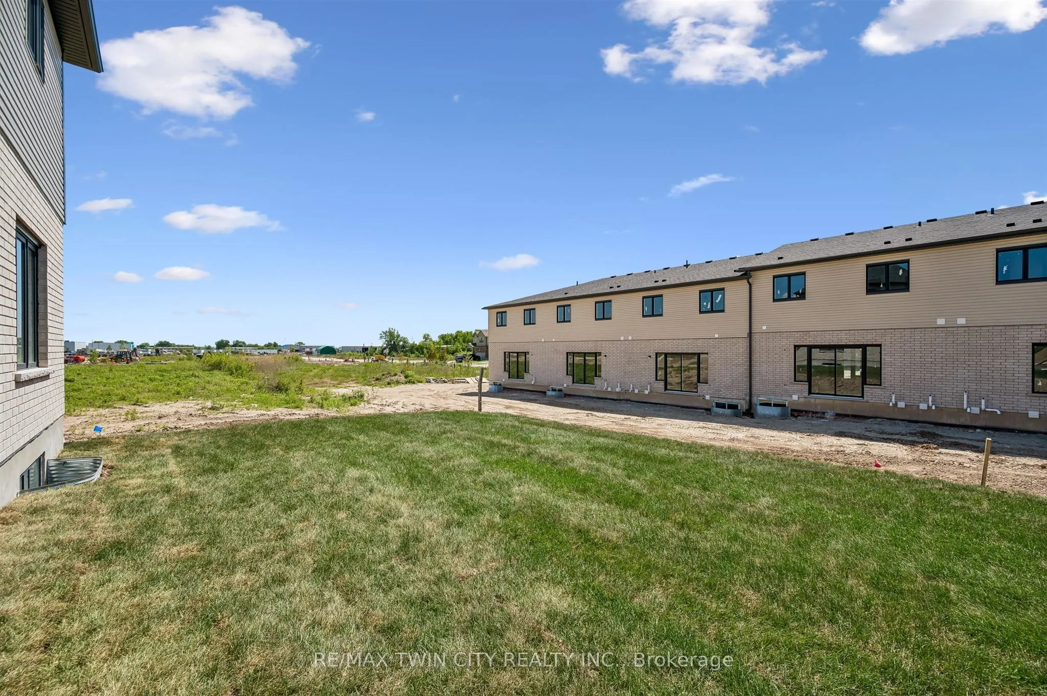 1681 Dunkirk Avenue