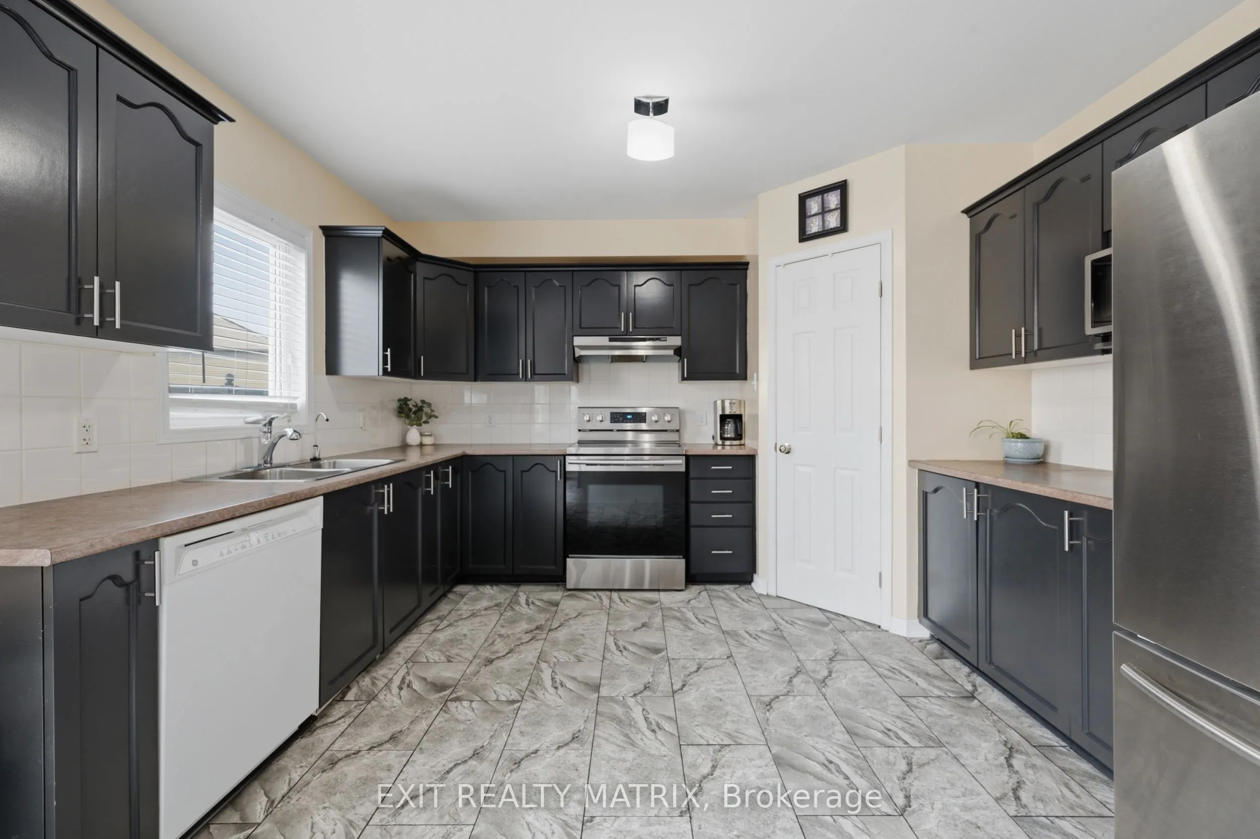 127 Stoney Pond Court