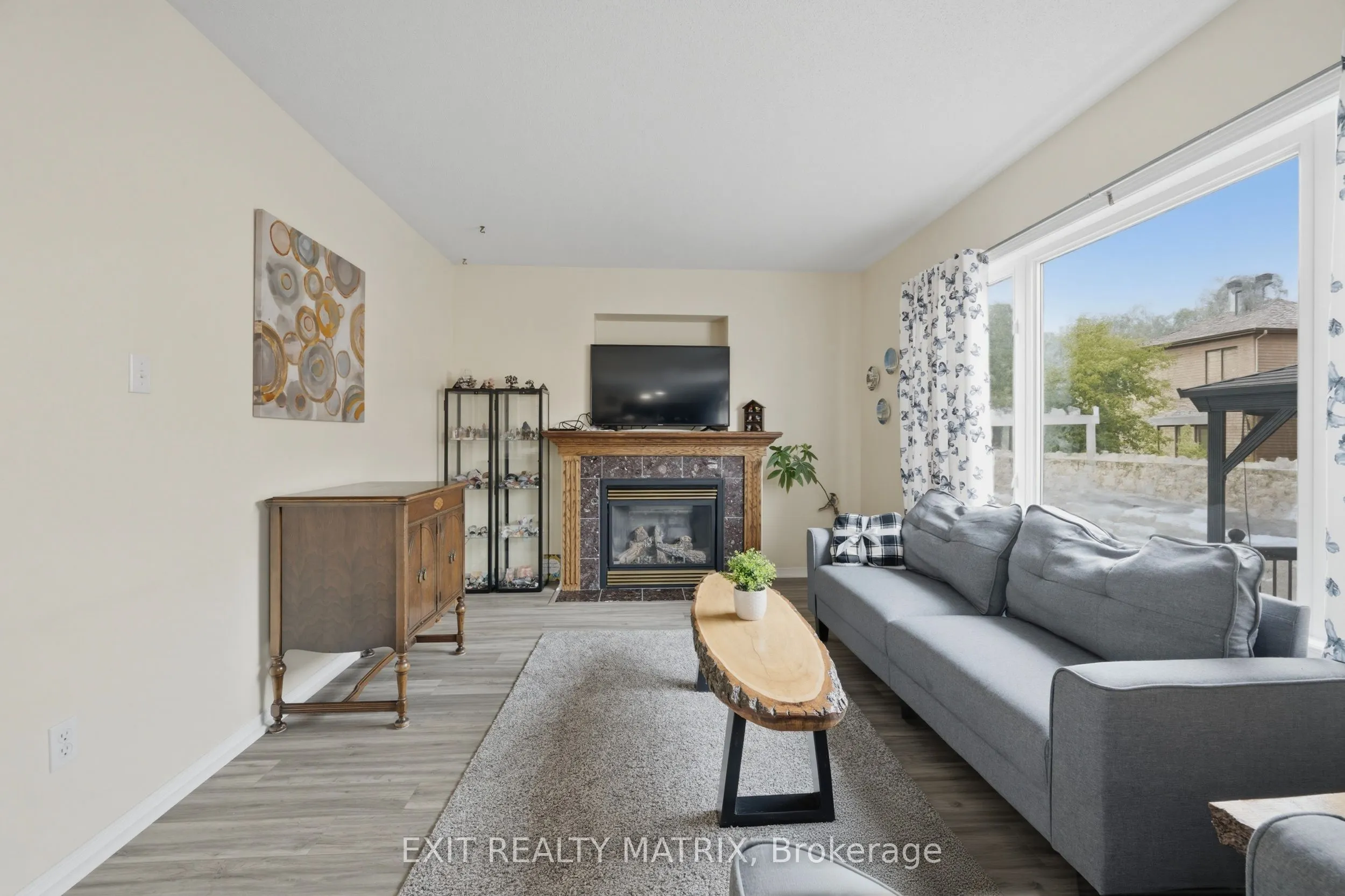 127 Stoney Pond Court