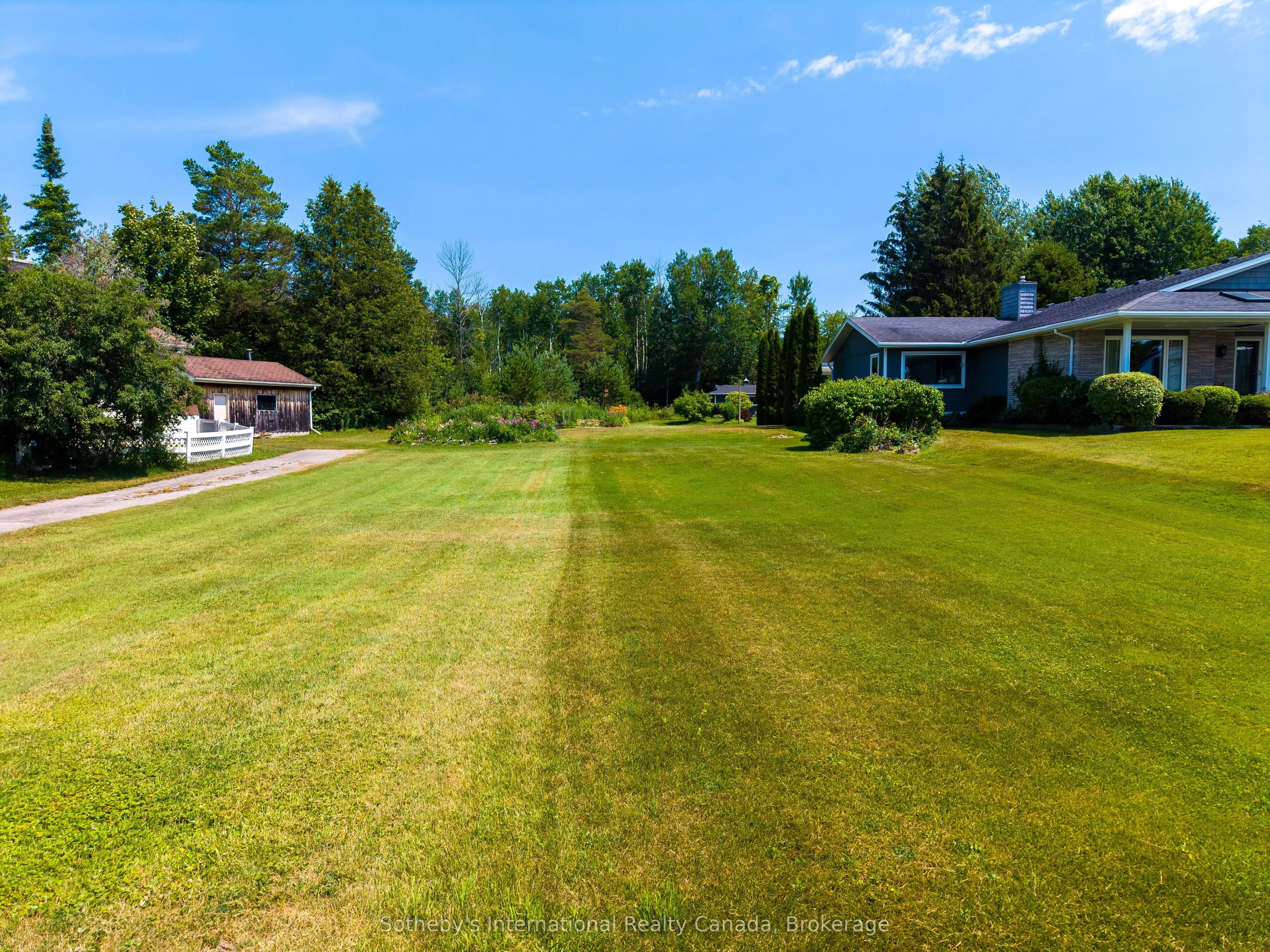 3573 East Bayshore Rd, Rr# 1 Road