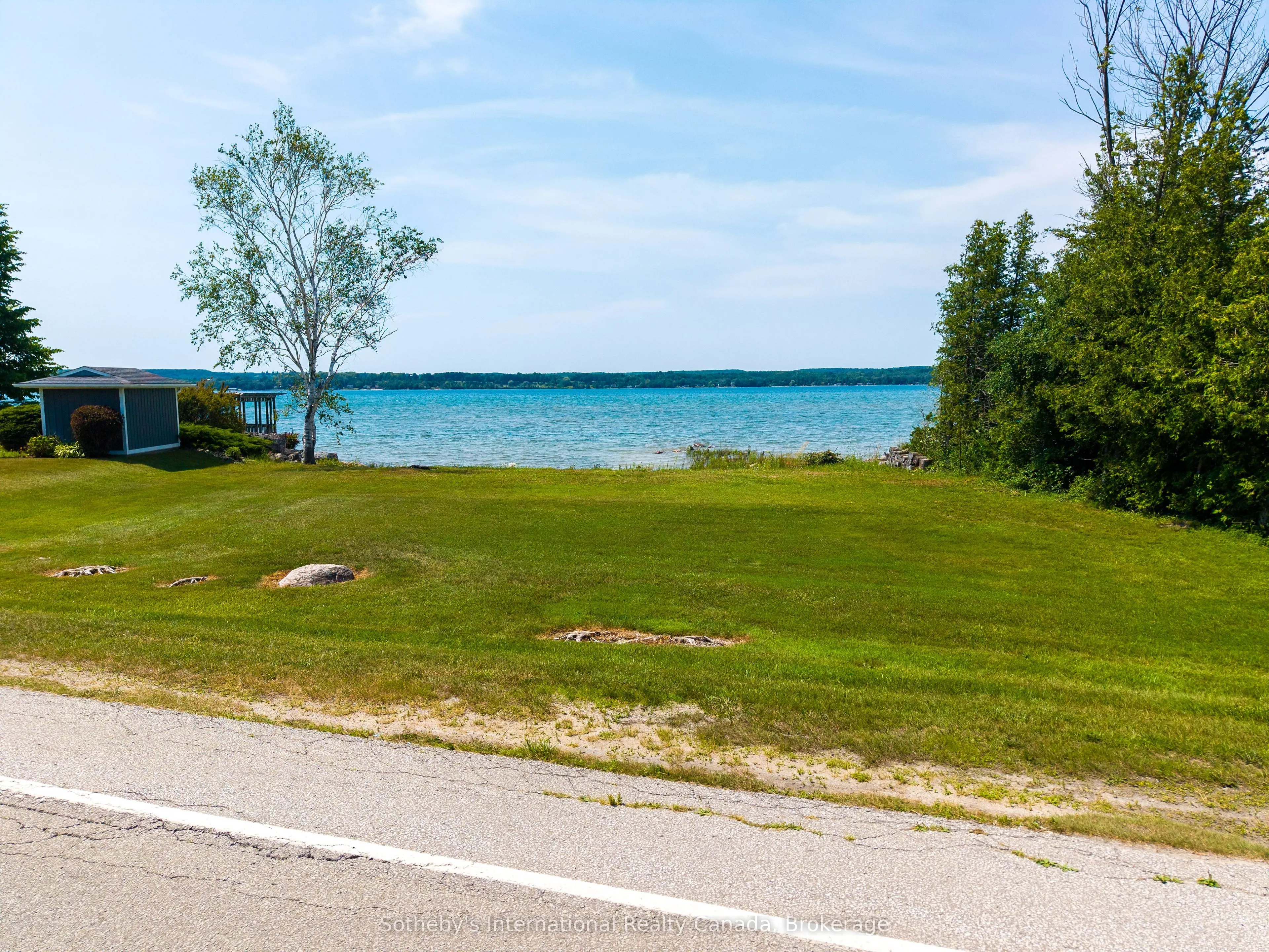 3573 East Bayshore Rd, Rr# 1 Road