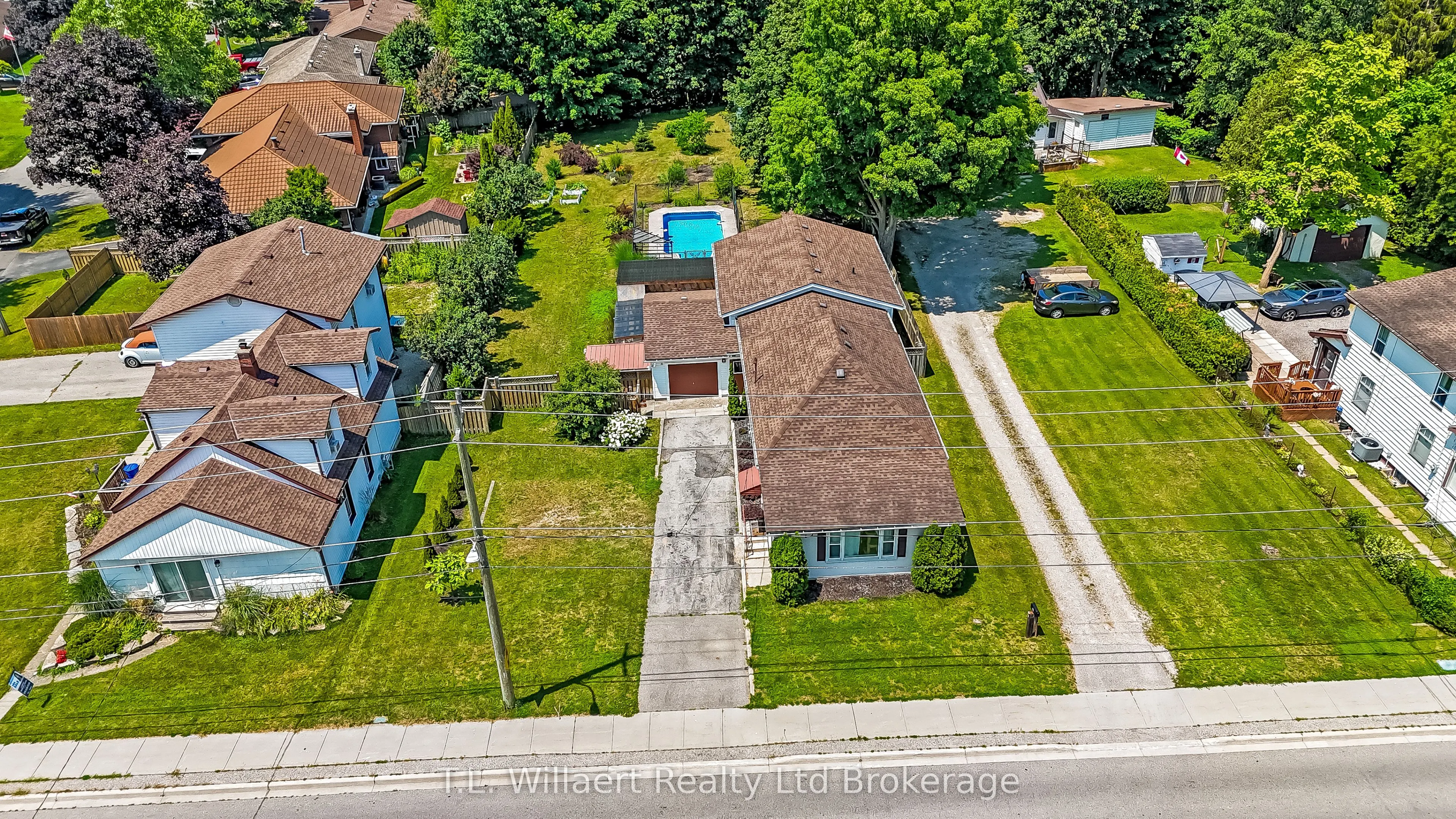 17 Potters Road