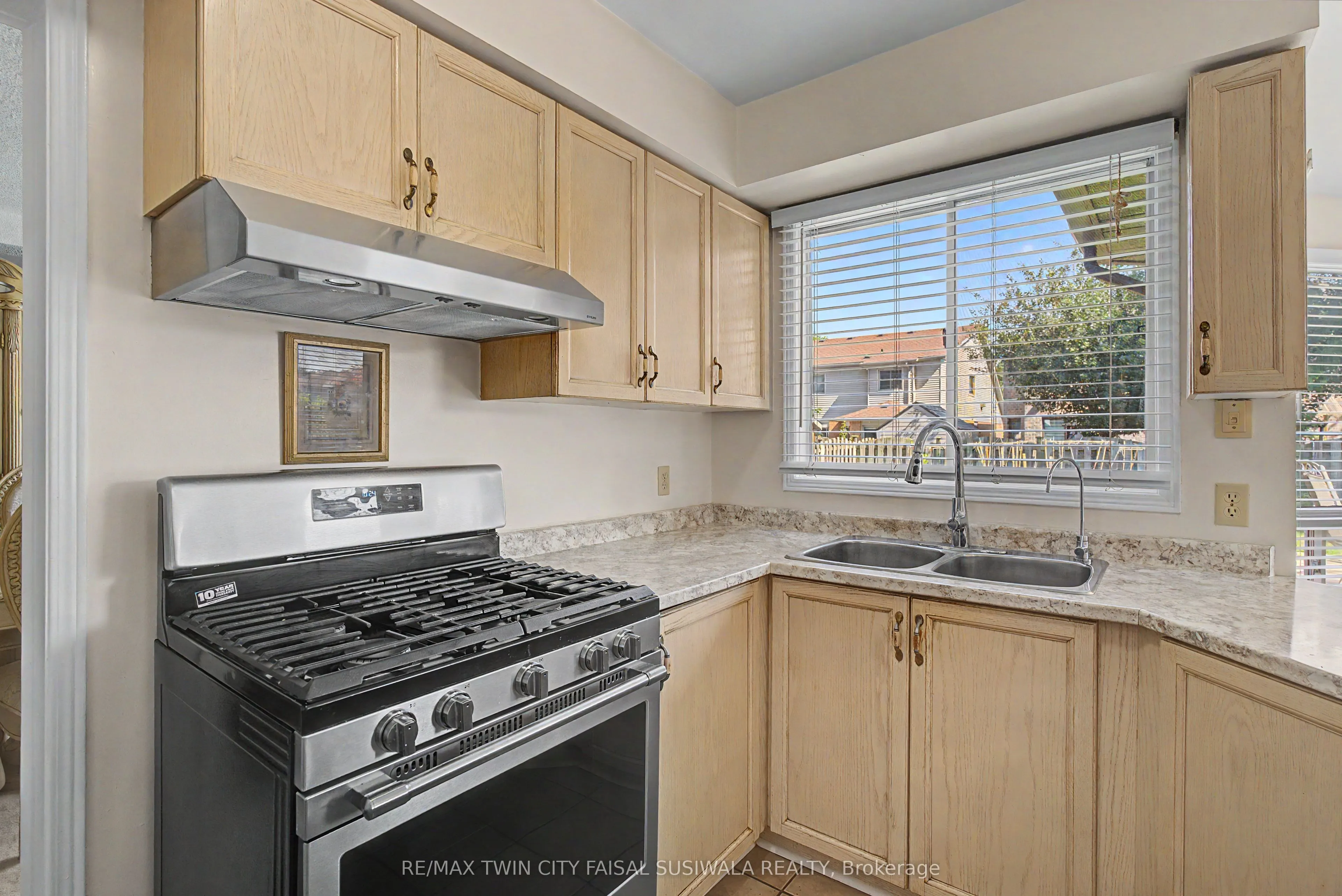 194 Glenvalley Drive