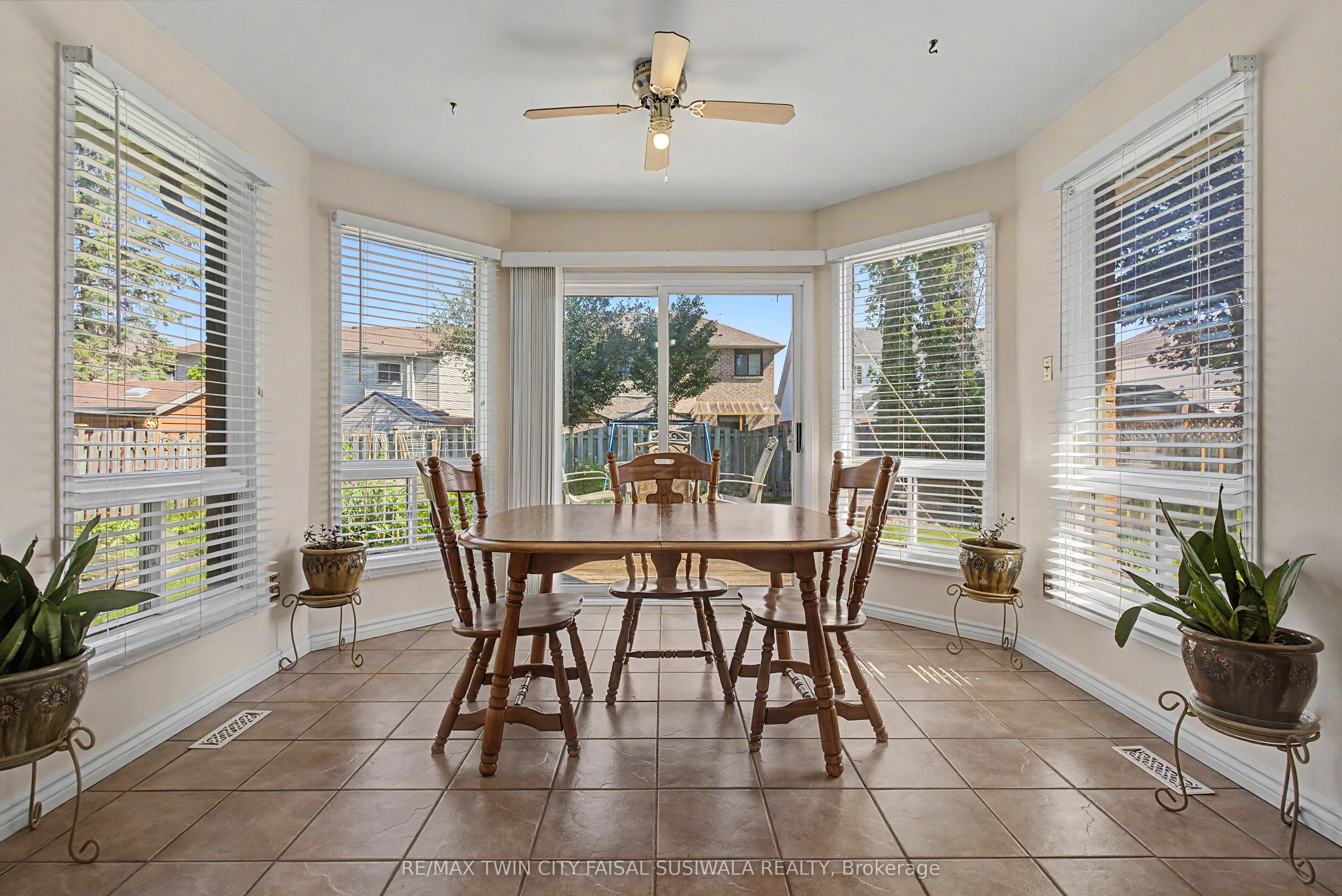 194 Glenvalley Drive