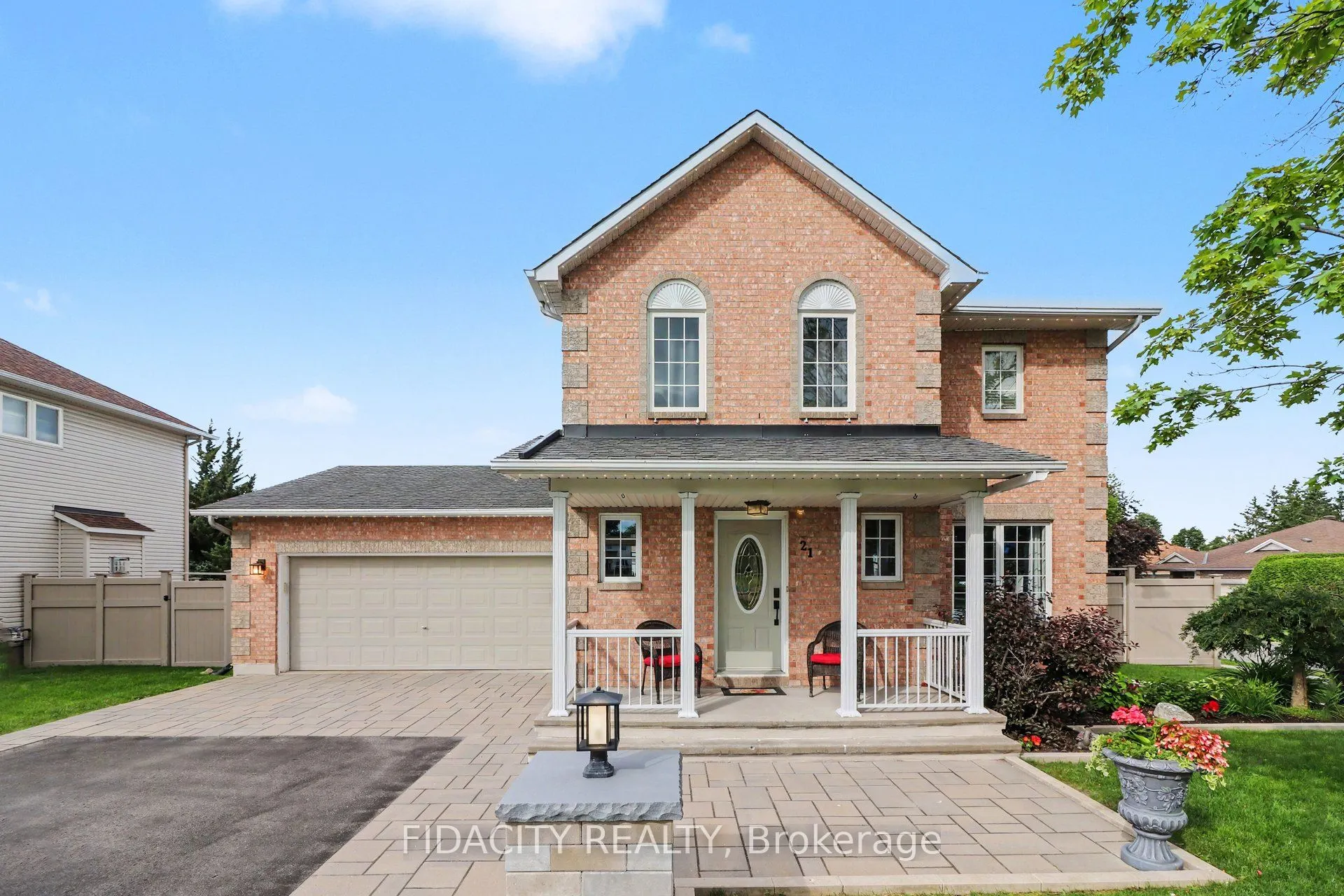 21 West Ridge Drive