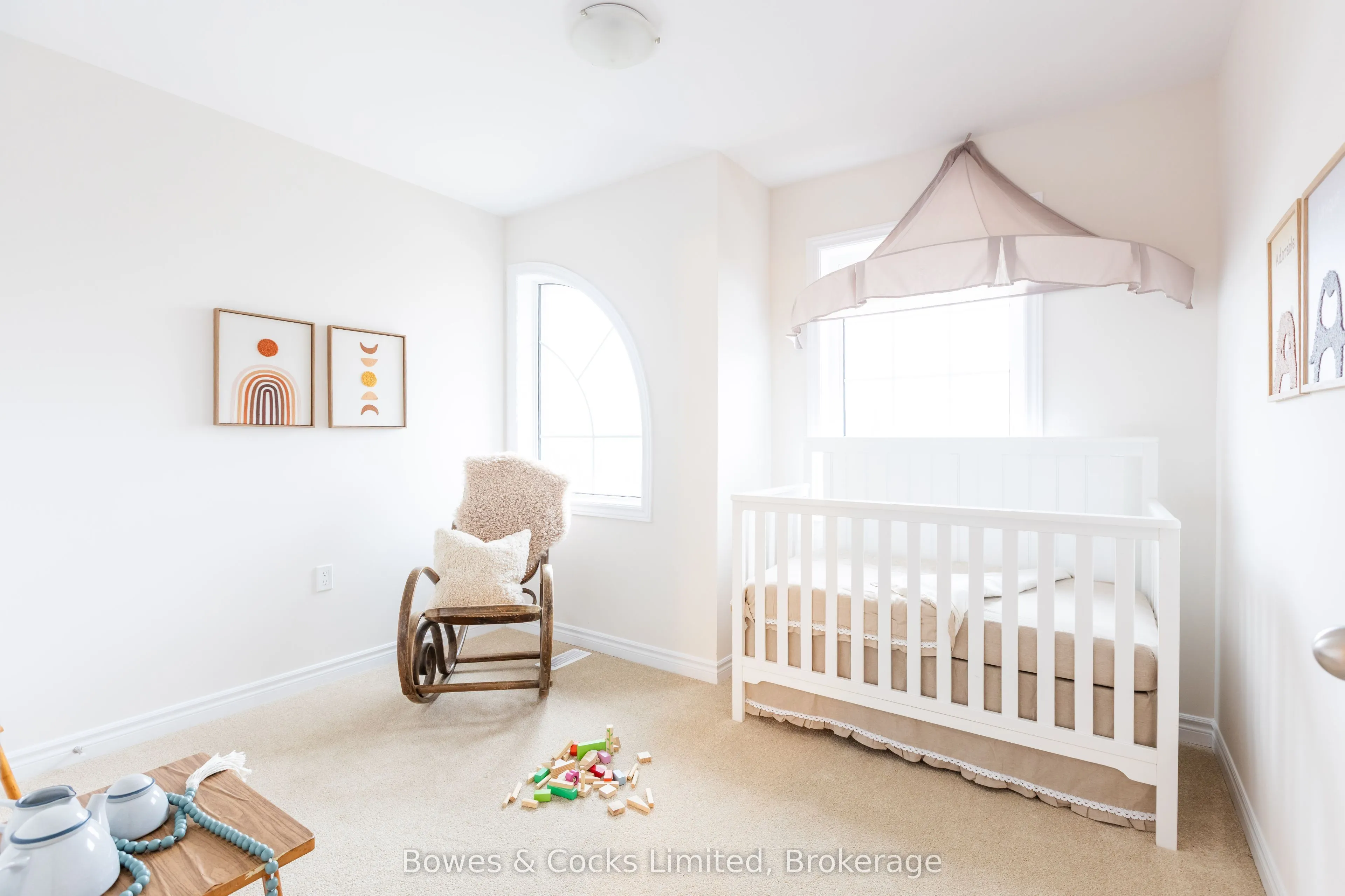 48 Maple Avenue #206