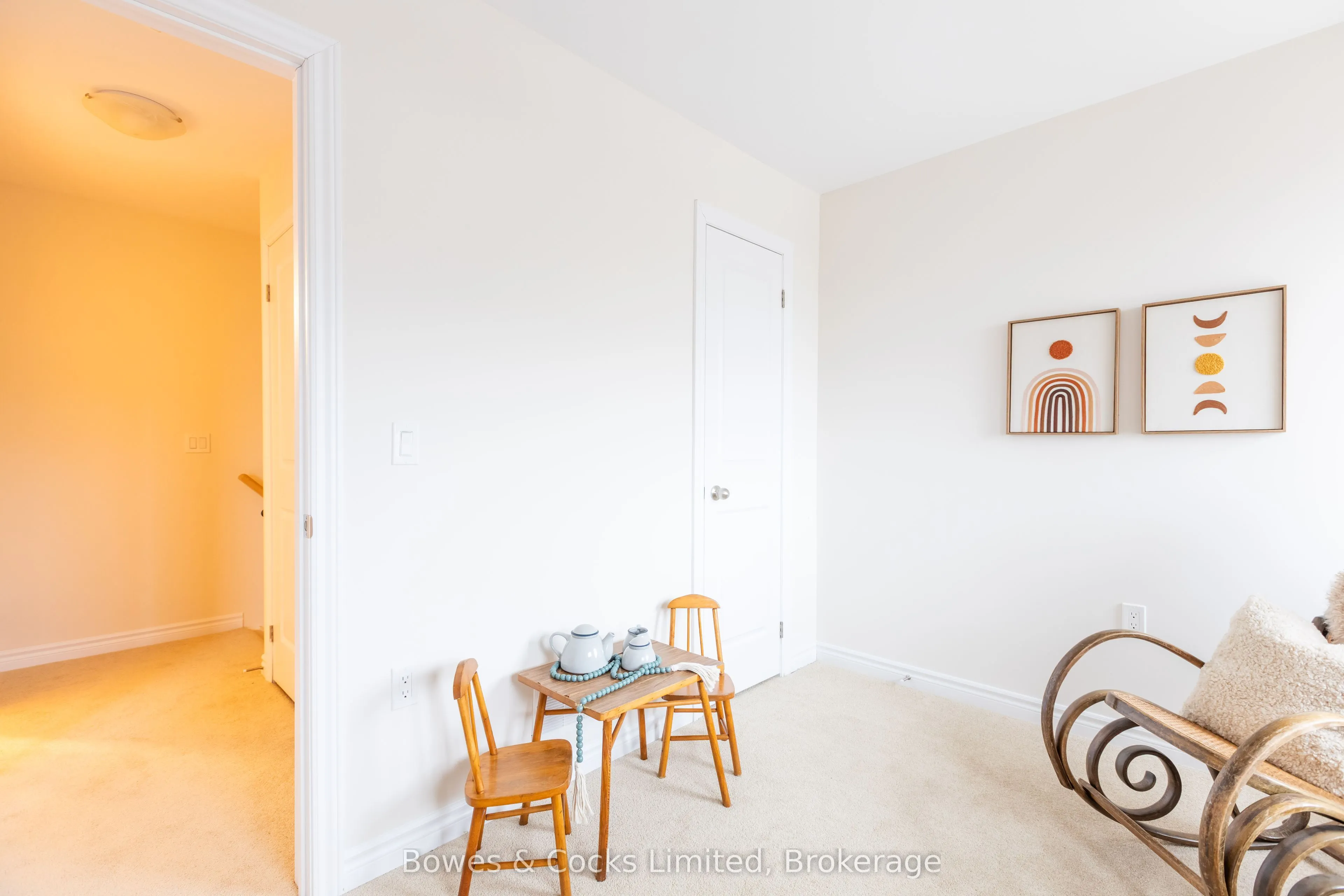 48 Maple Avenue #206