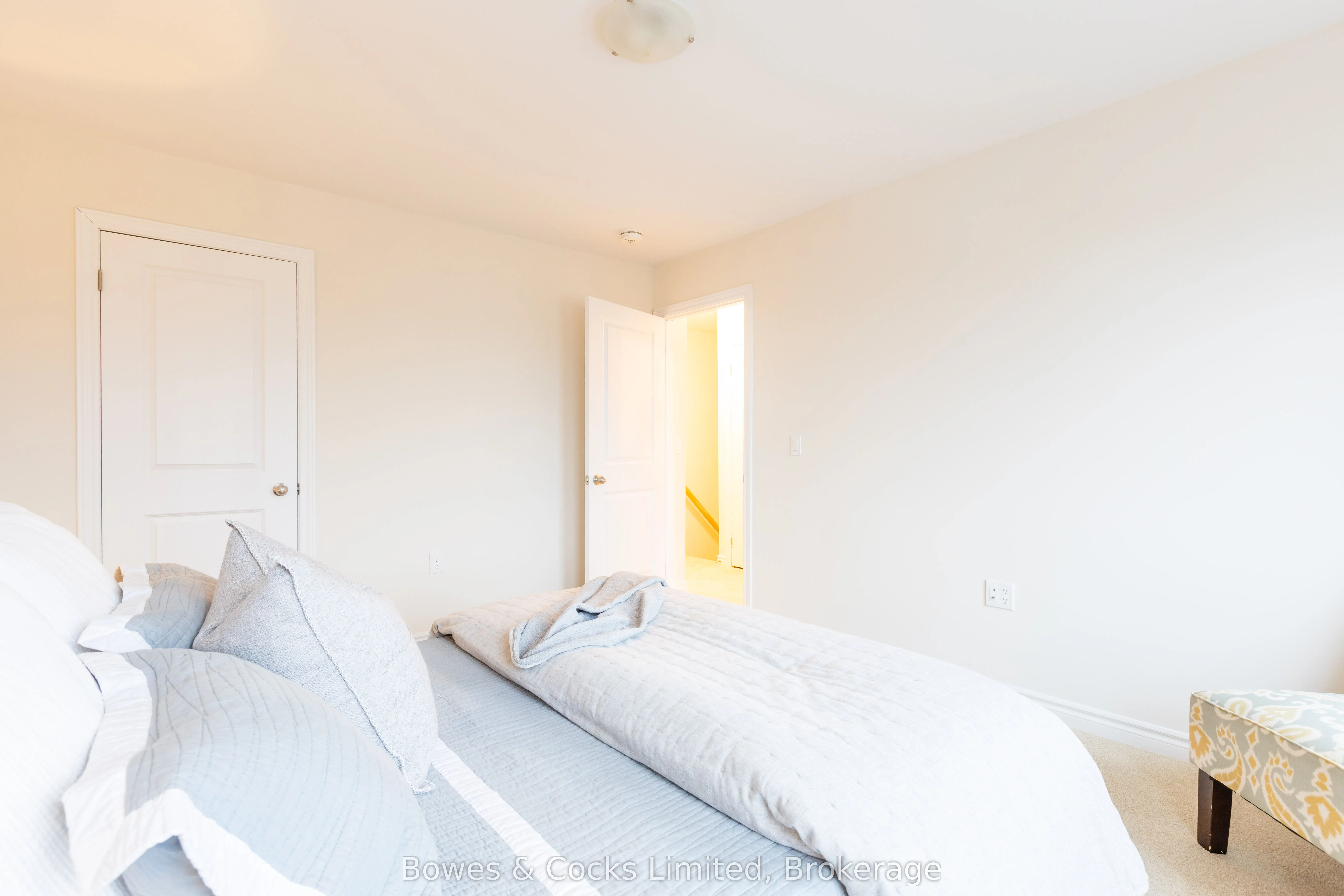 48 Maple Avenue #206