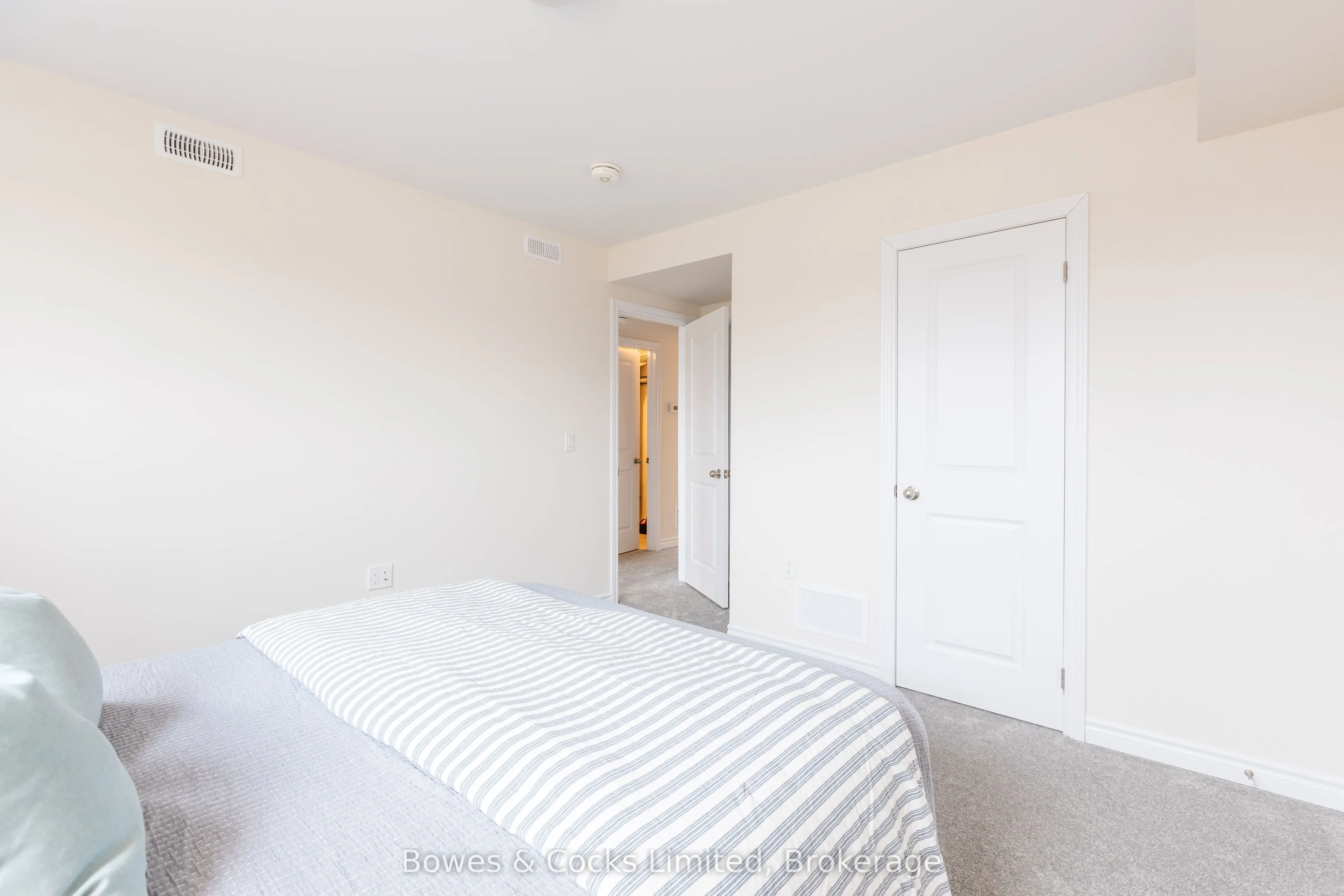 48 Maple Avenue #104