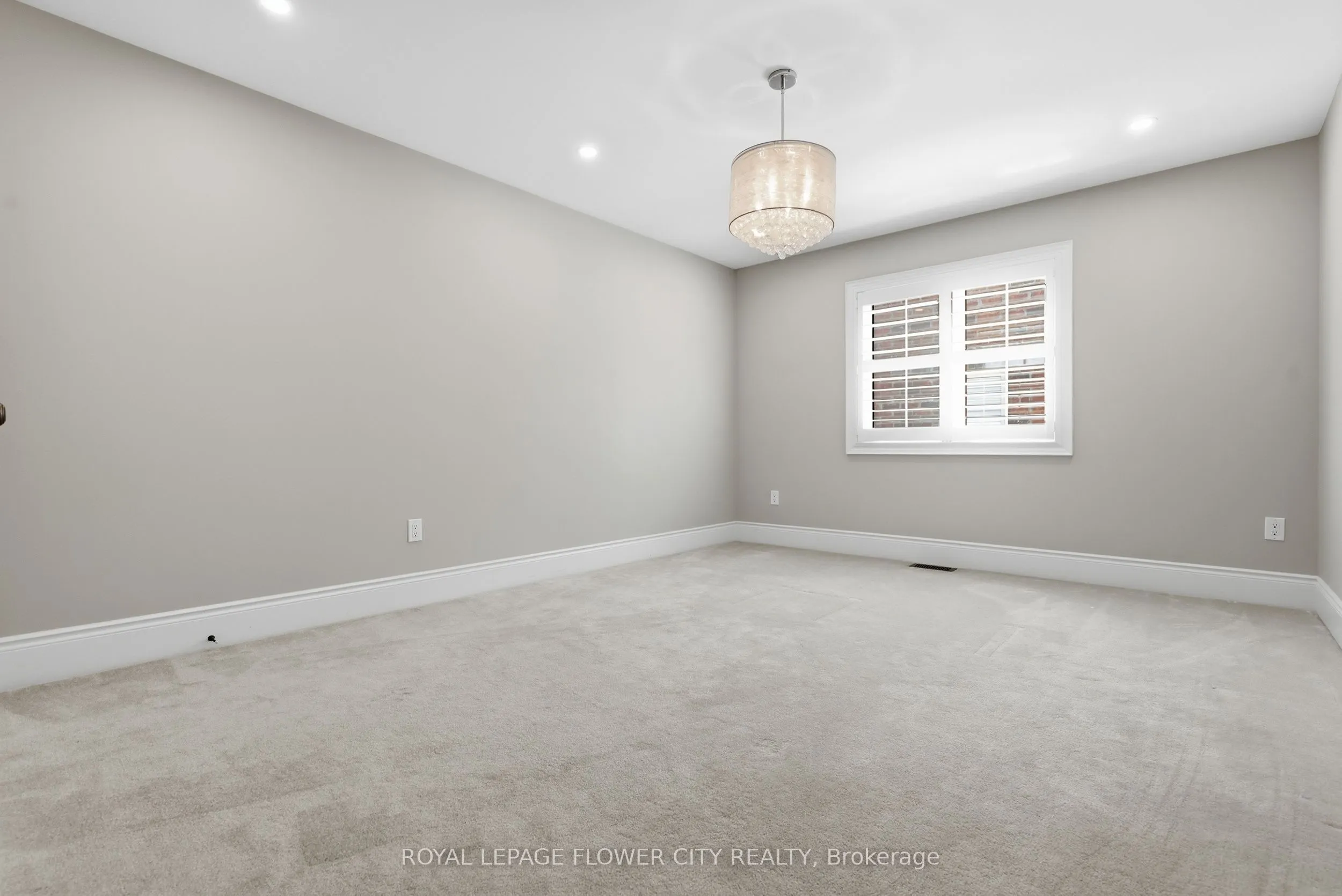 5 Benson Avenue