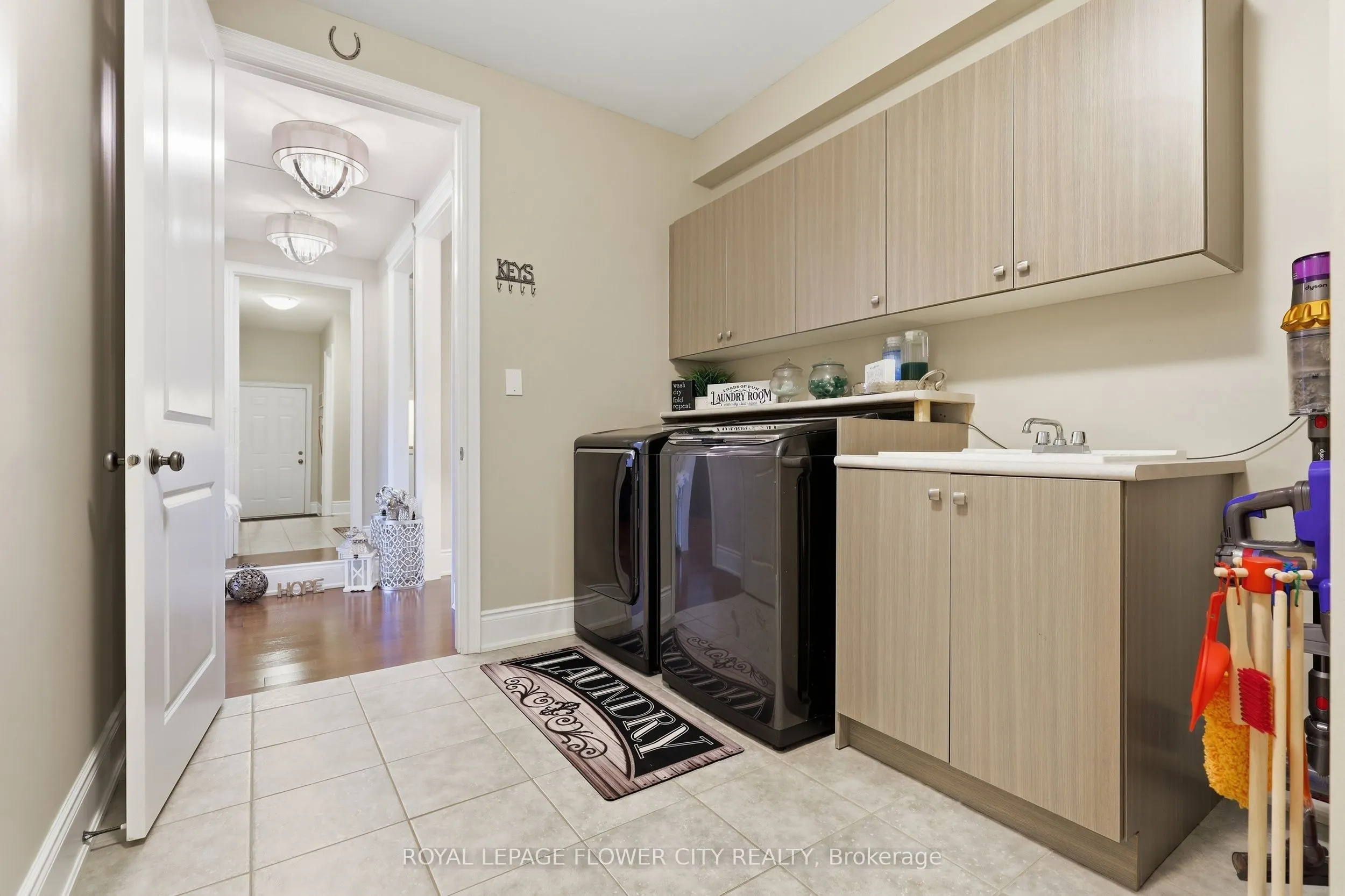5 Benson Avenue