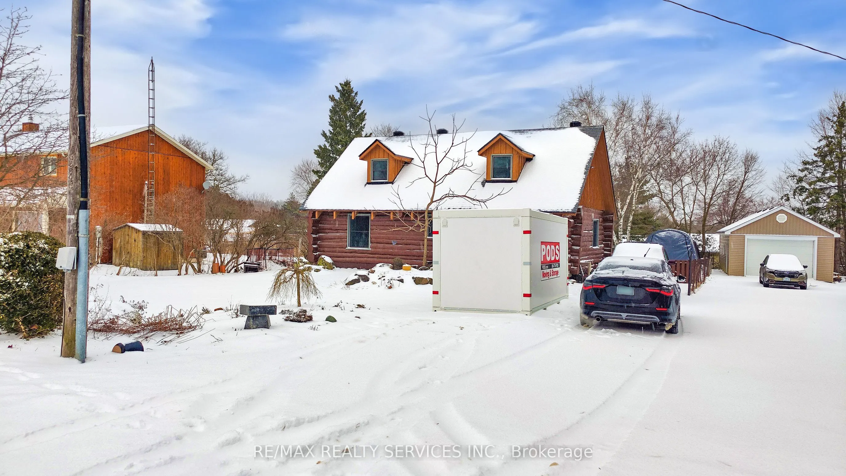 9 Orangeville Street