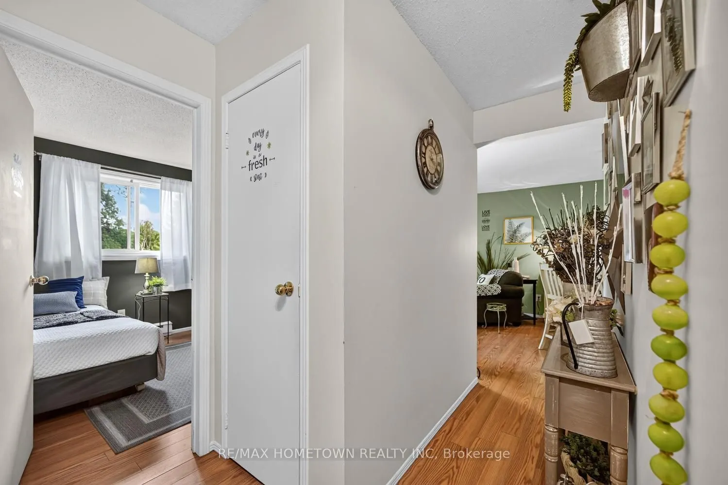 14 Charlotte Place #16