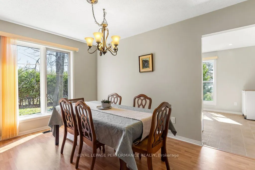 5529 Woodeden Drive