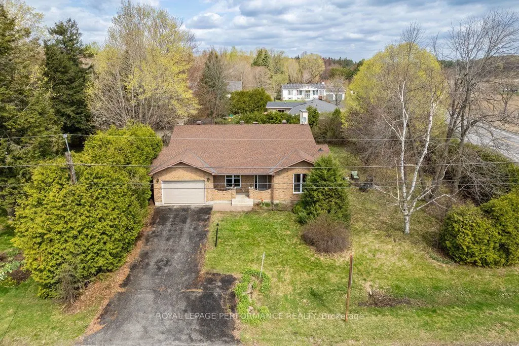 5529 Woodeden Drive