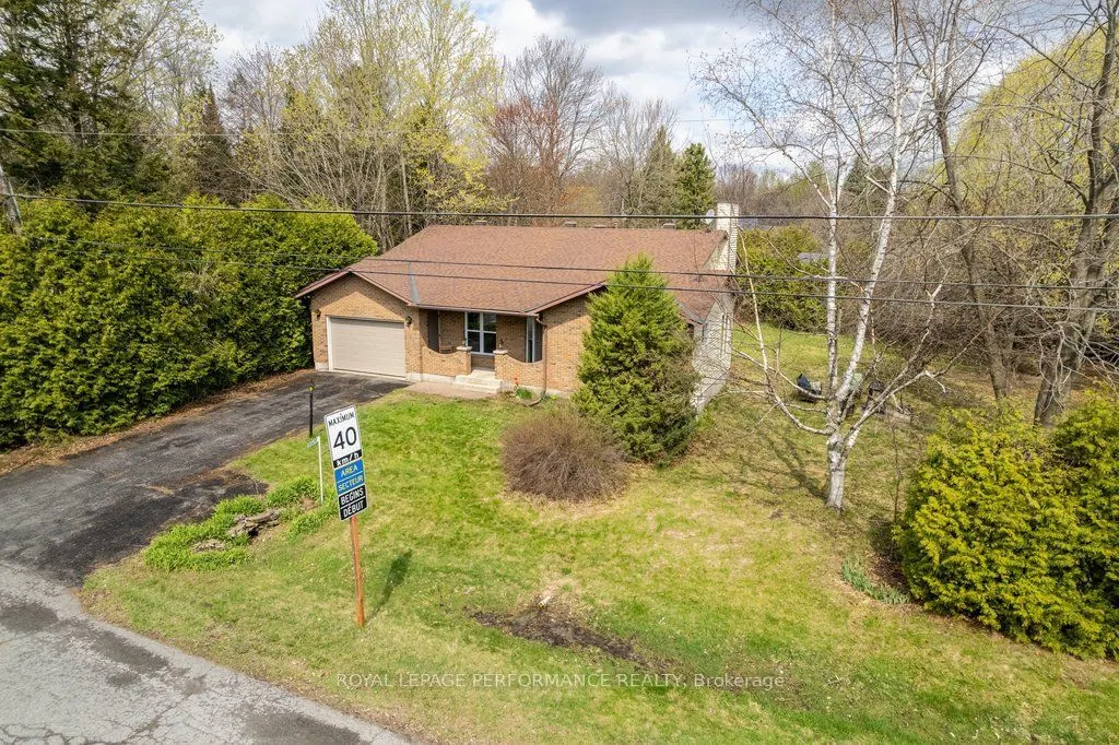 5529 Woodeden Drive