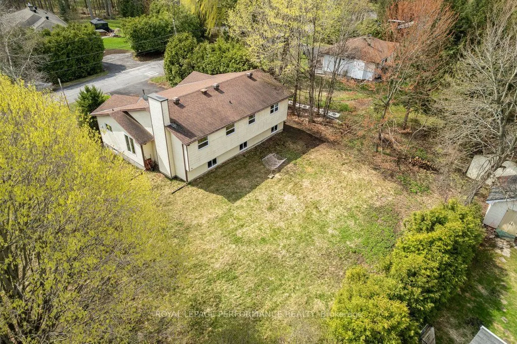 5529 Woodeden Drive