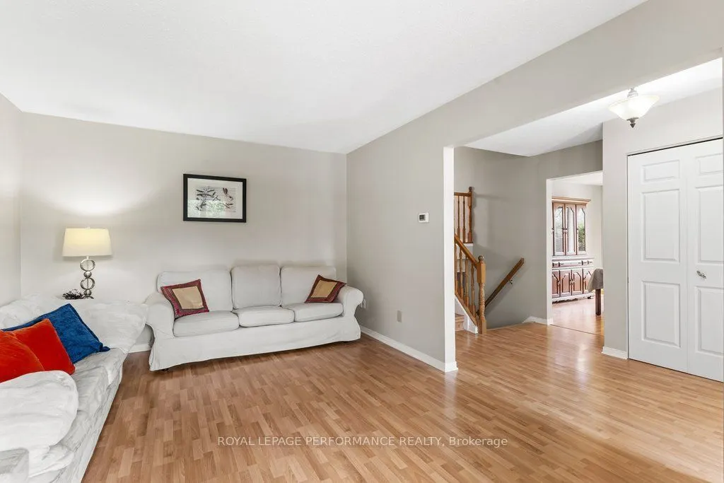 5529 Woodeden Drive