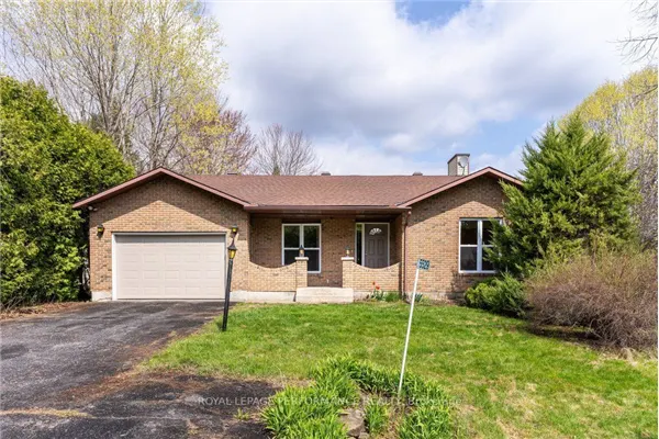 5529 Woodeden Drive