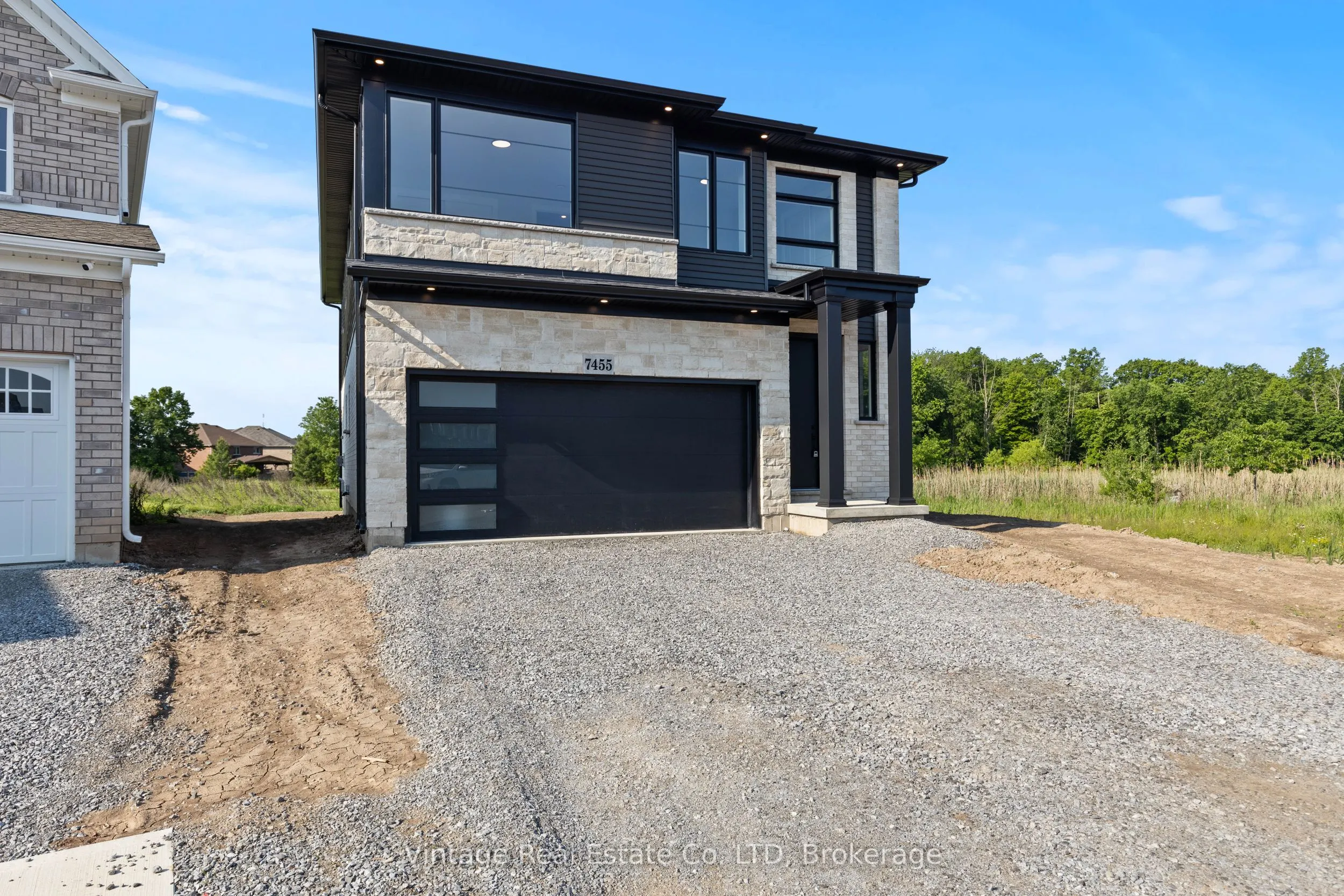 7455 Majestic Trail