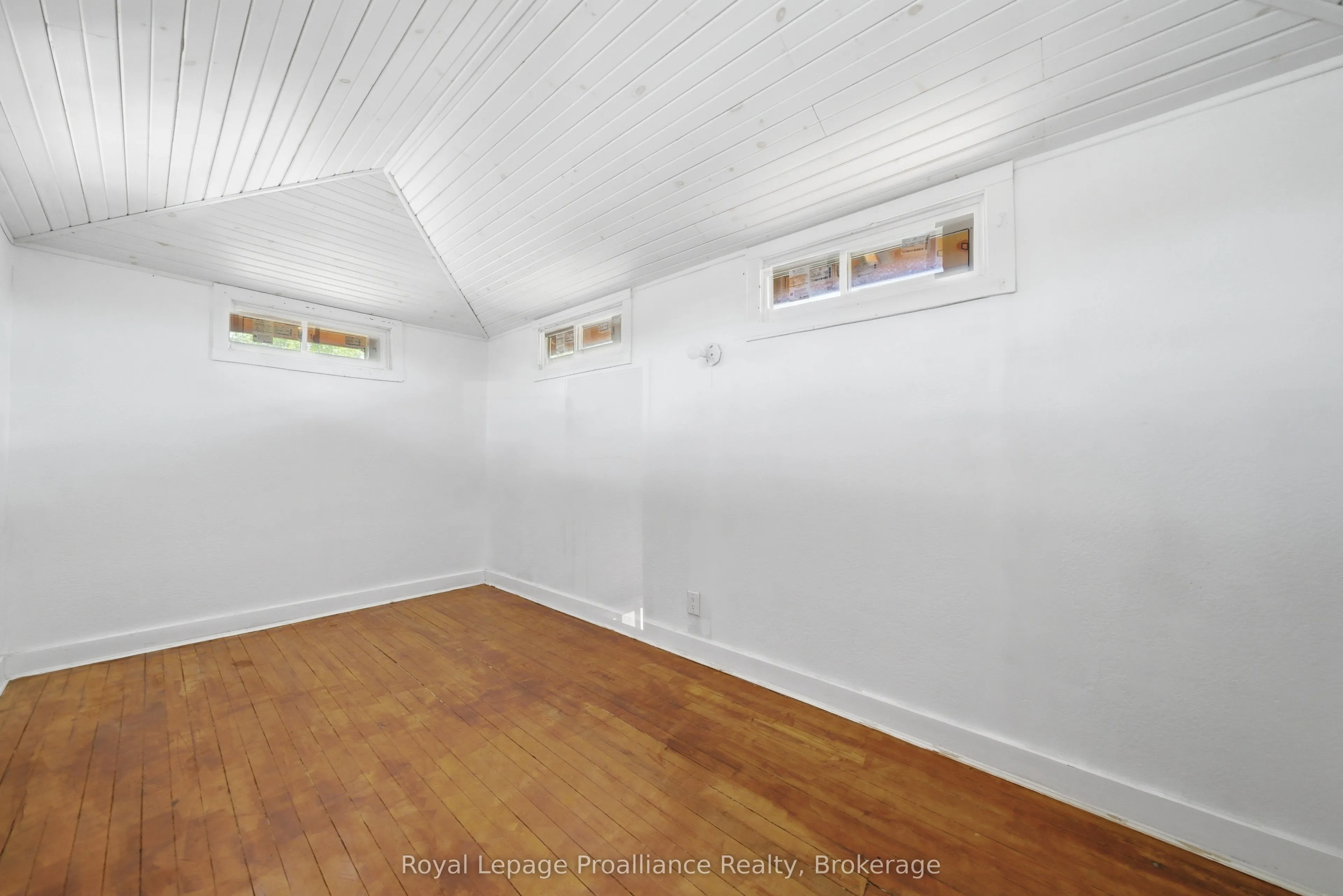 82 Marmora Street