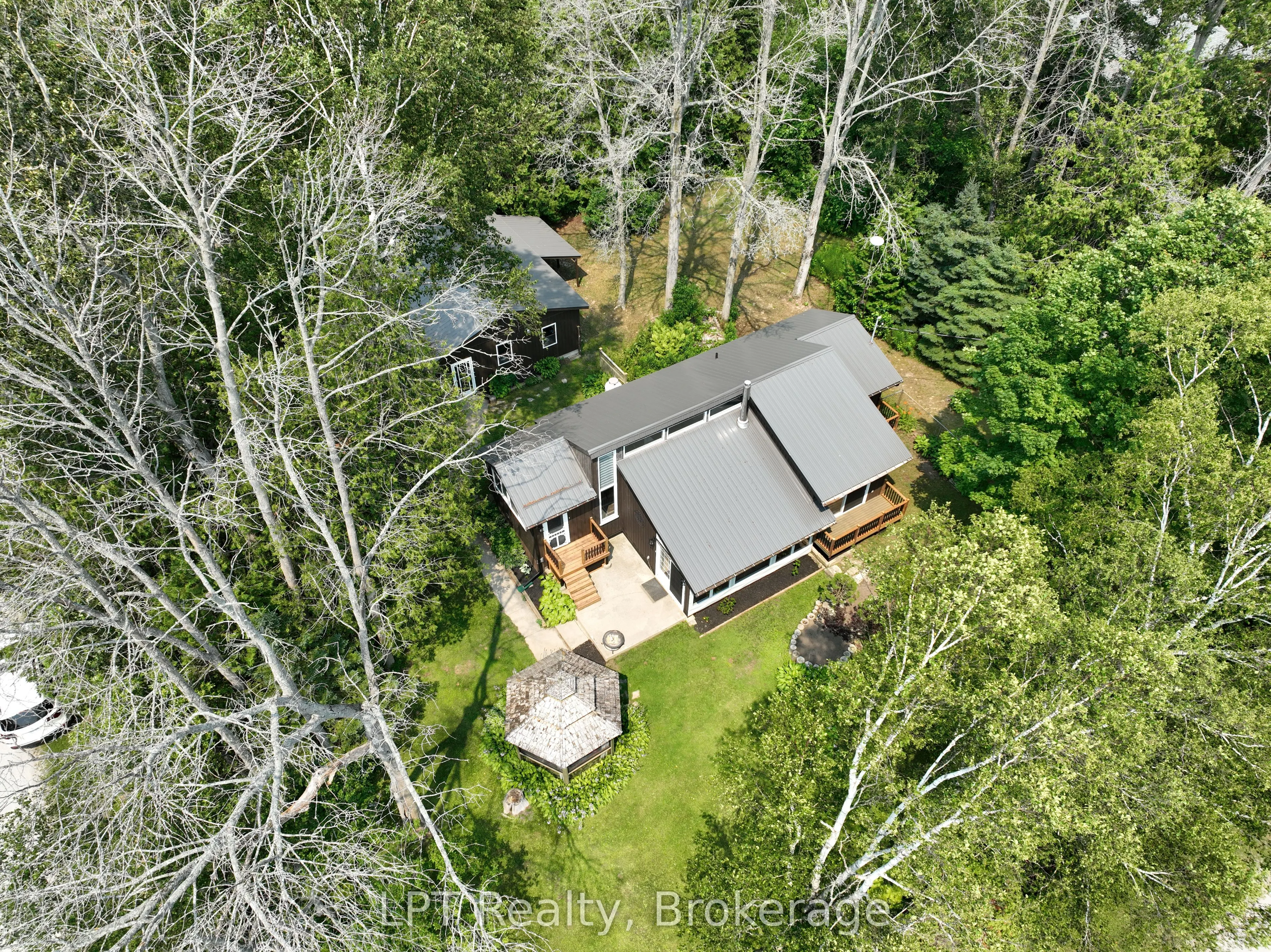 3 Cardinal Avenue