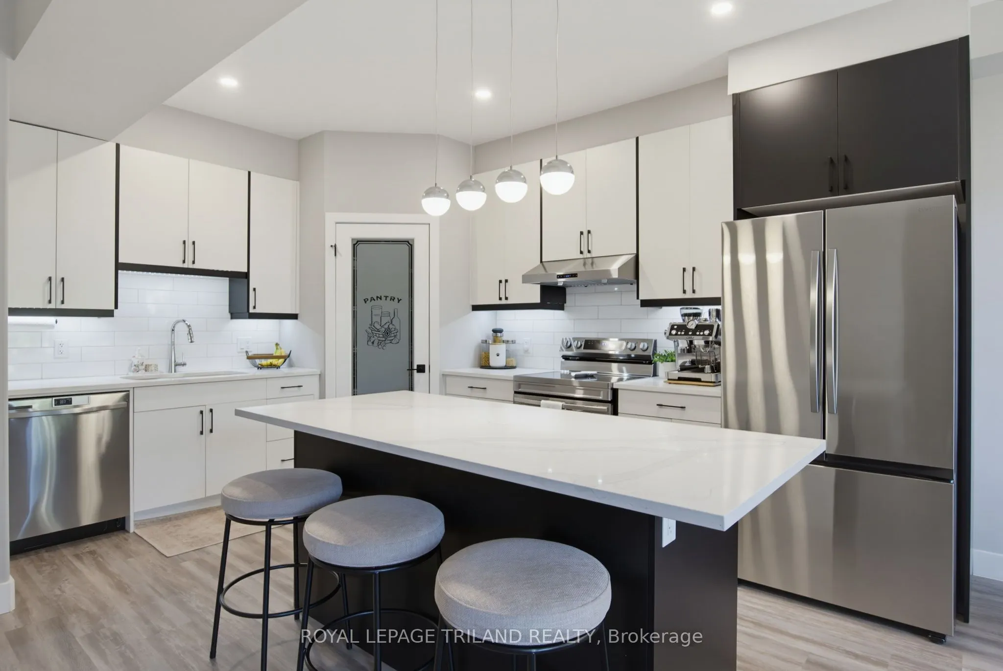 3557 Colonel Talbot Road #14