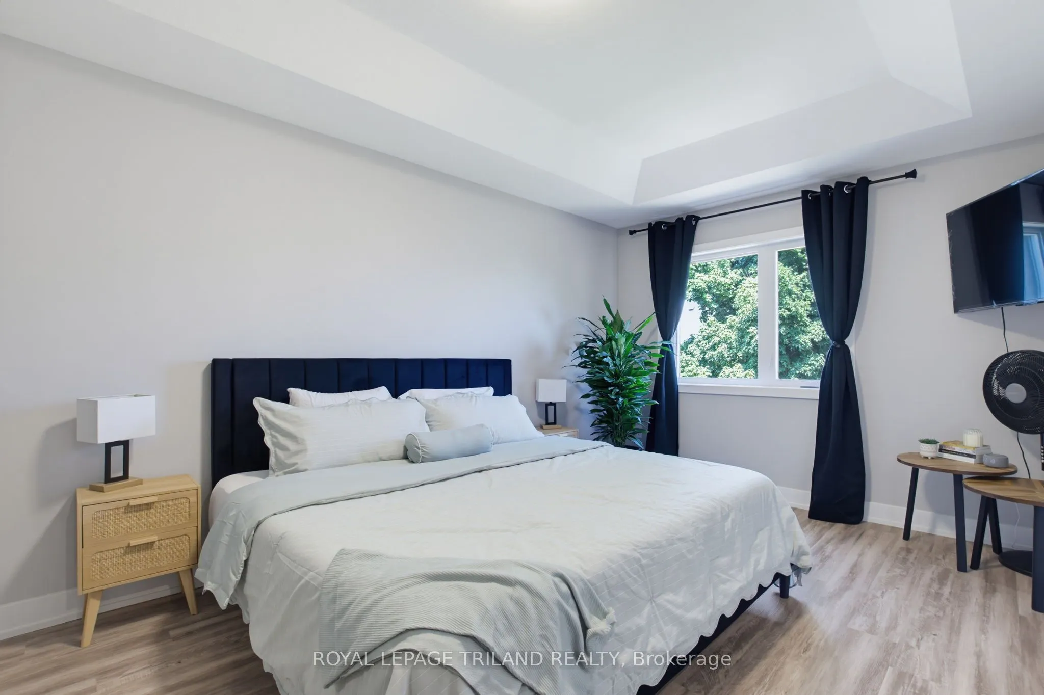 3557 Colonel Talbot Road #14