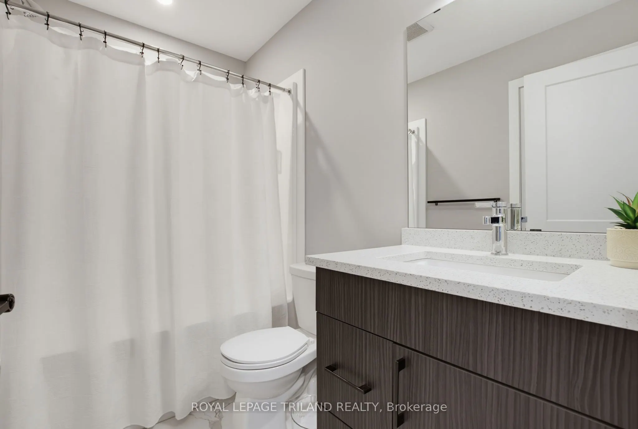 3557 Colonel Talbot Road #14