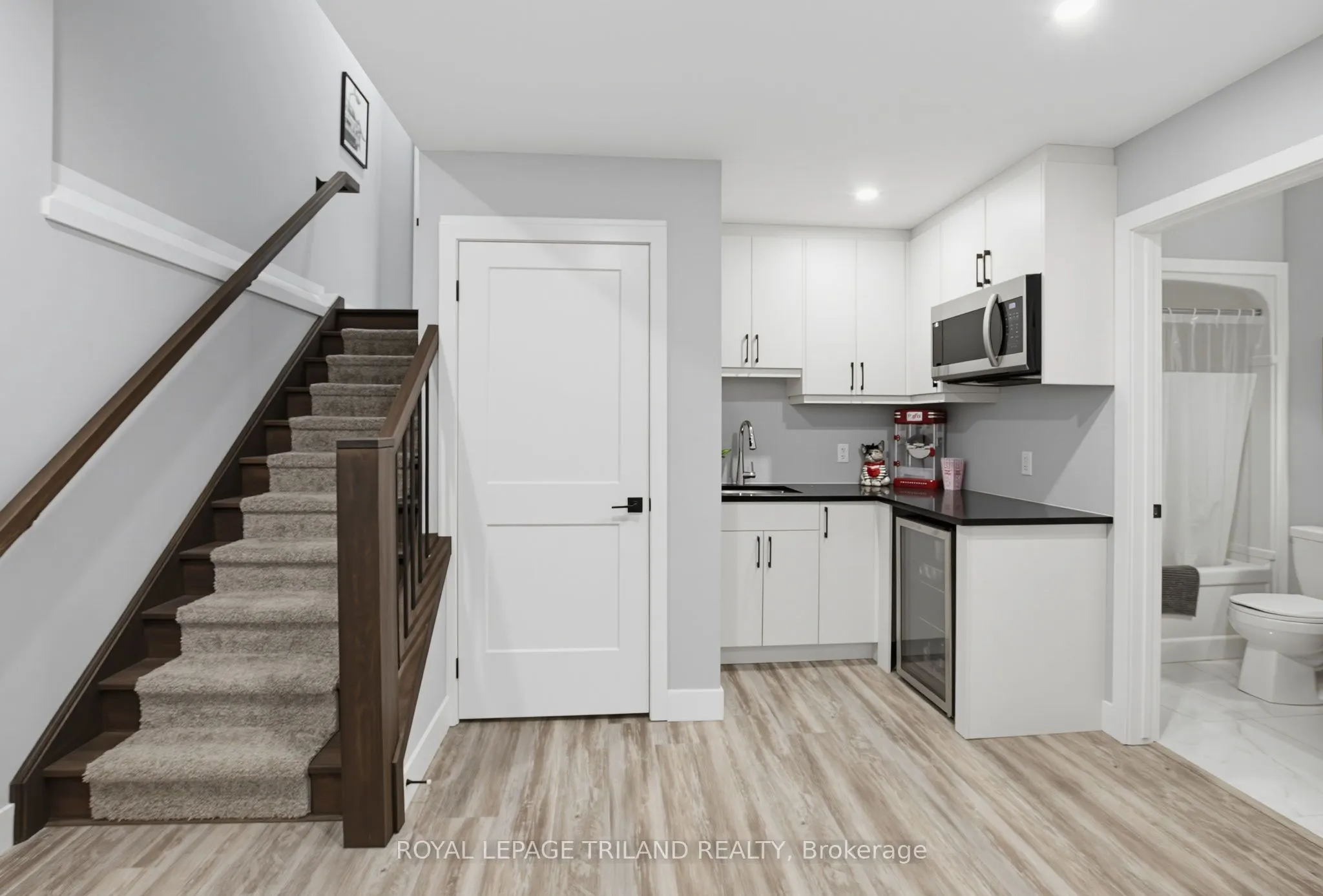 3557 Colonel Talbot Road #14