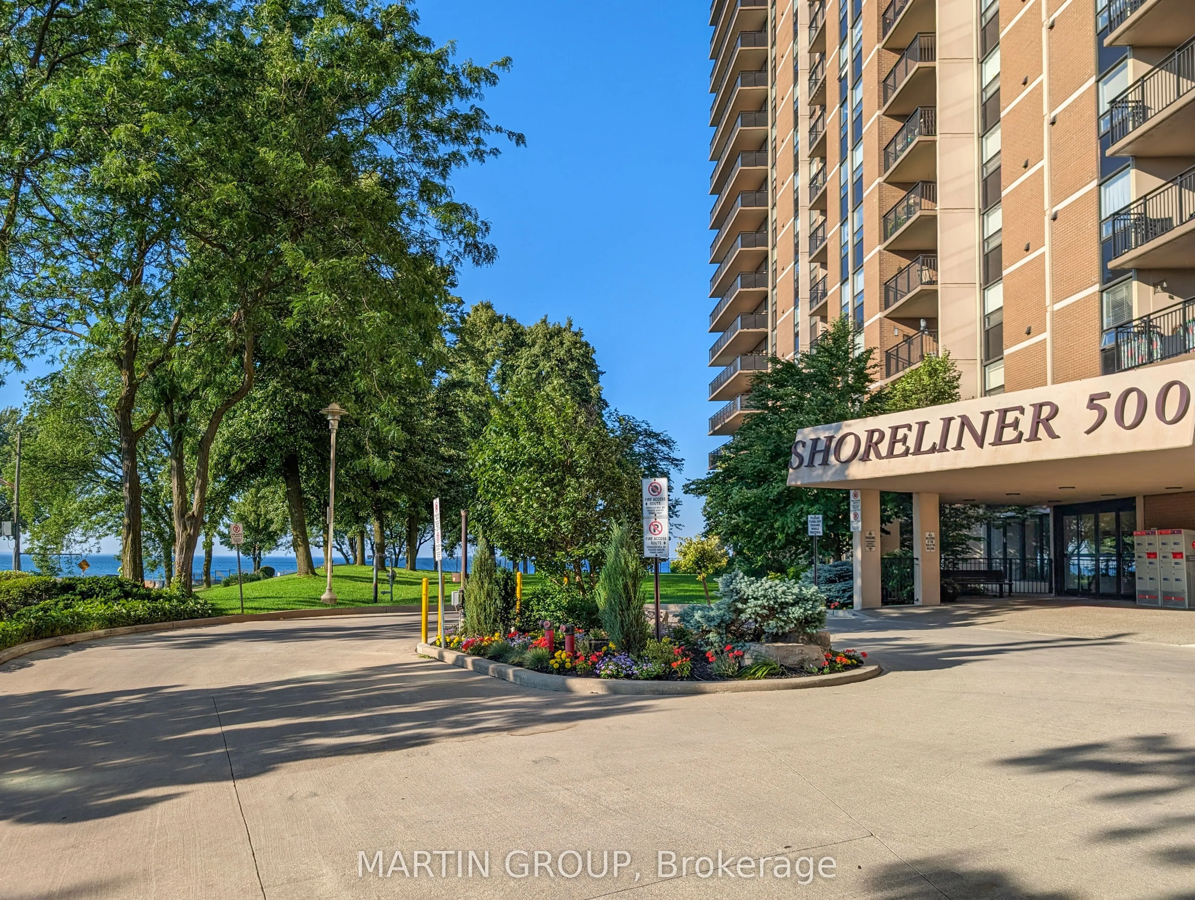 500 Green Road #1406