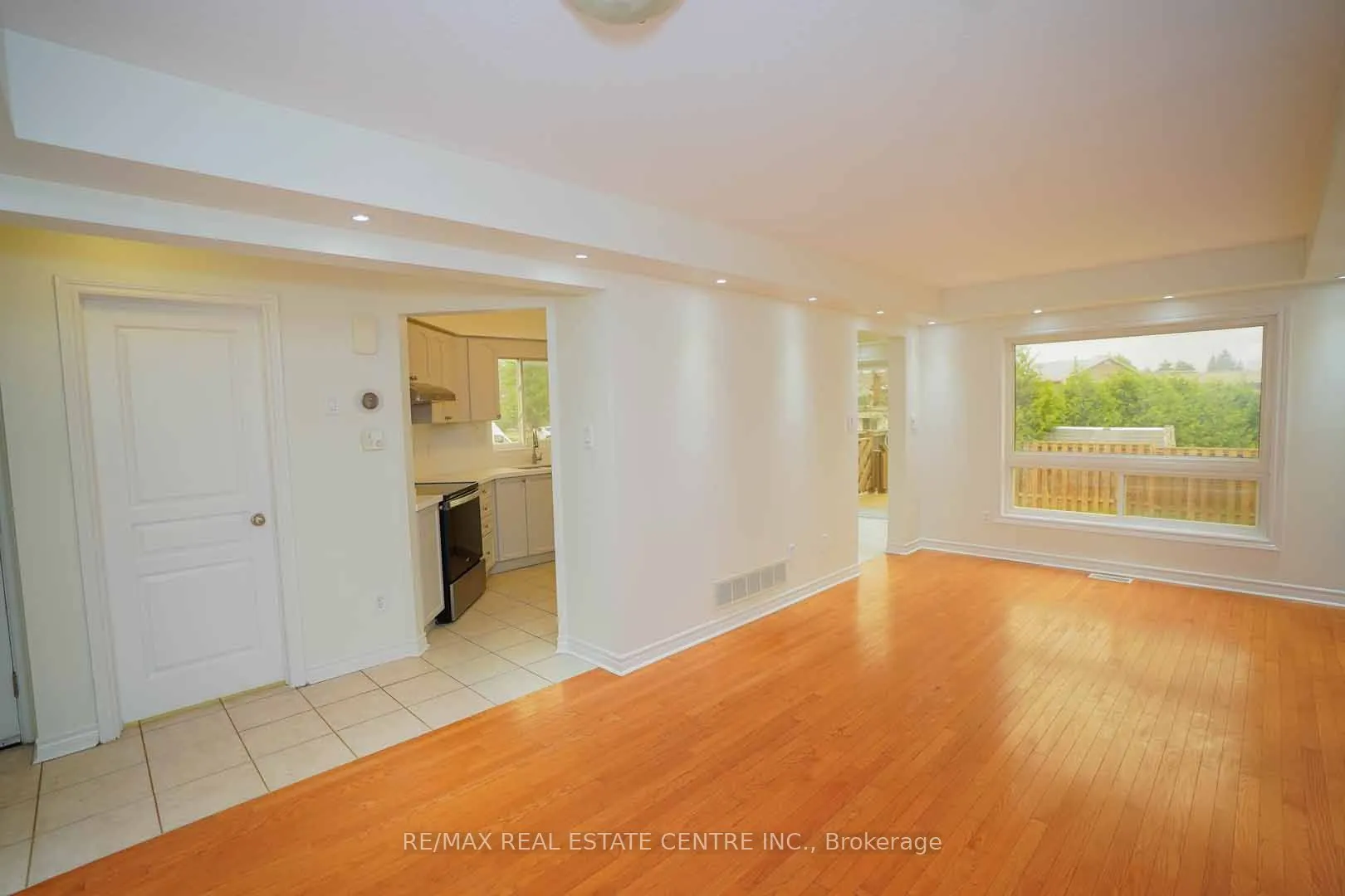 18 Heritage Drive