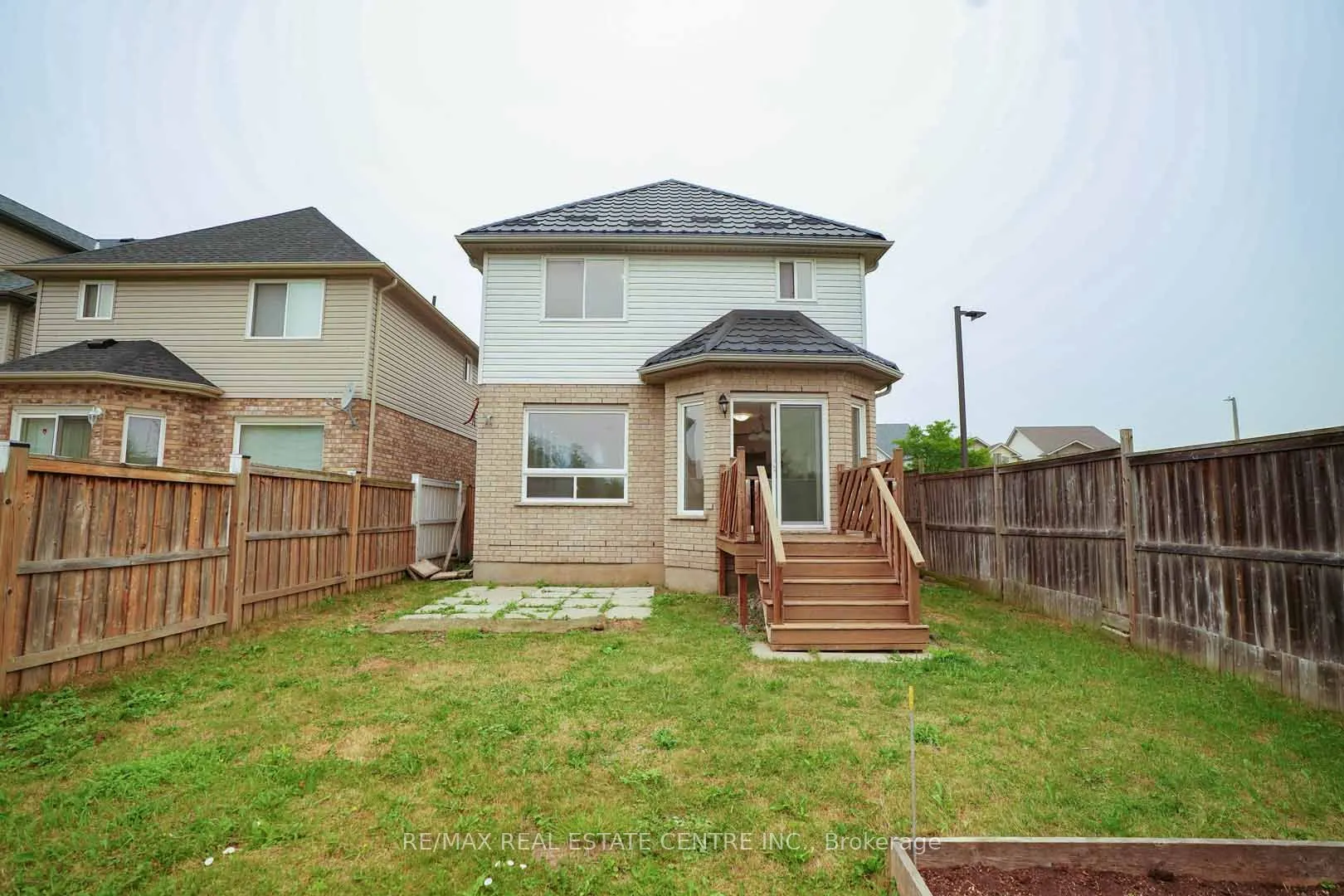 18 Heritage Drive
