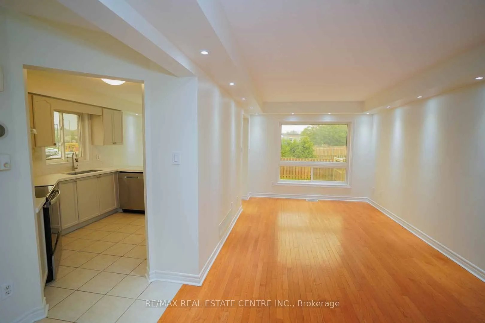18 Heritage Drive