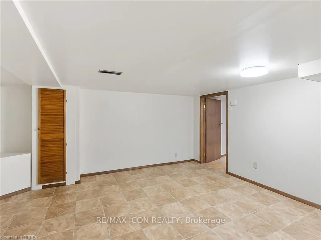49 Mintern Avenue