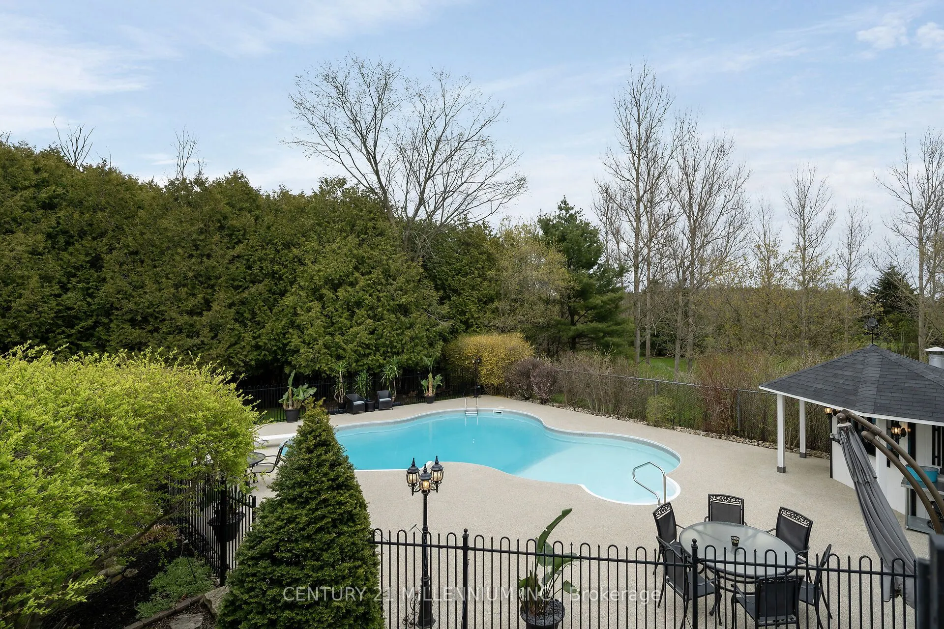 49 Waterford Drive