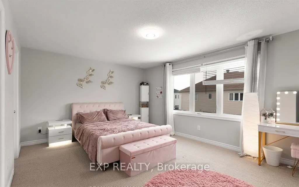 12 Knockaderry Crescent