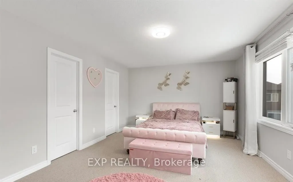 12 Knockaderry Crescent