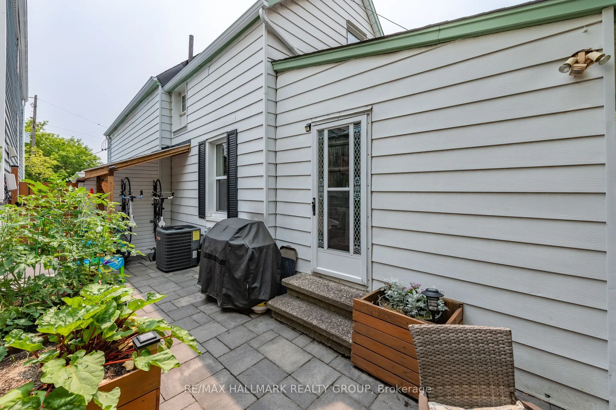 53 Louisa Street