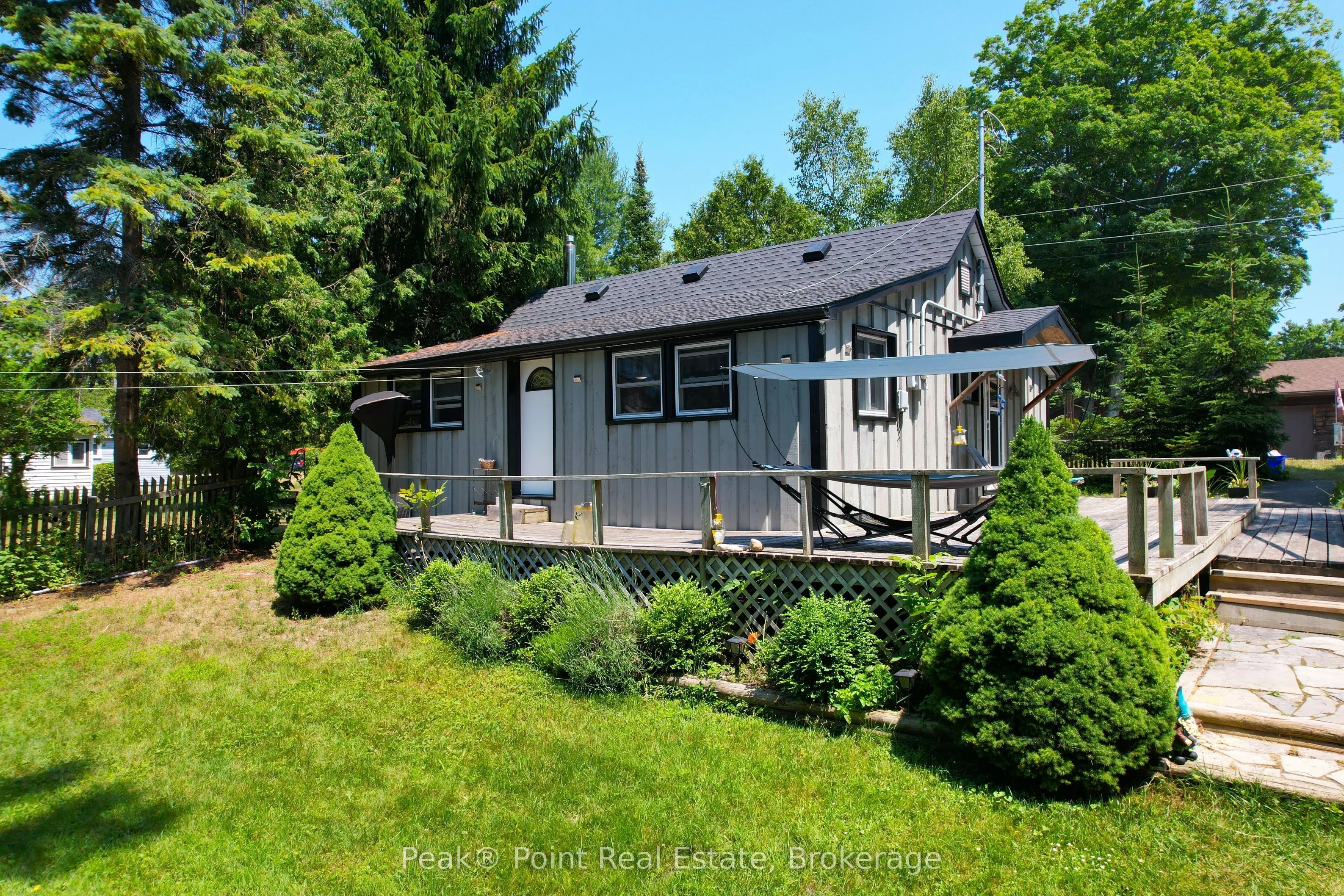 36 Barrie Avenue