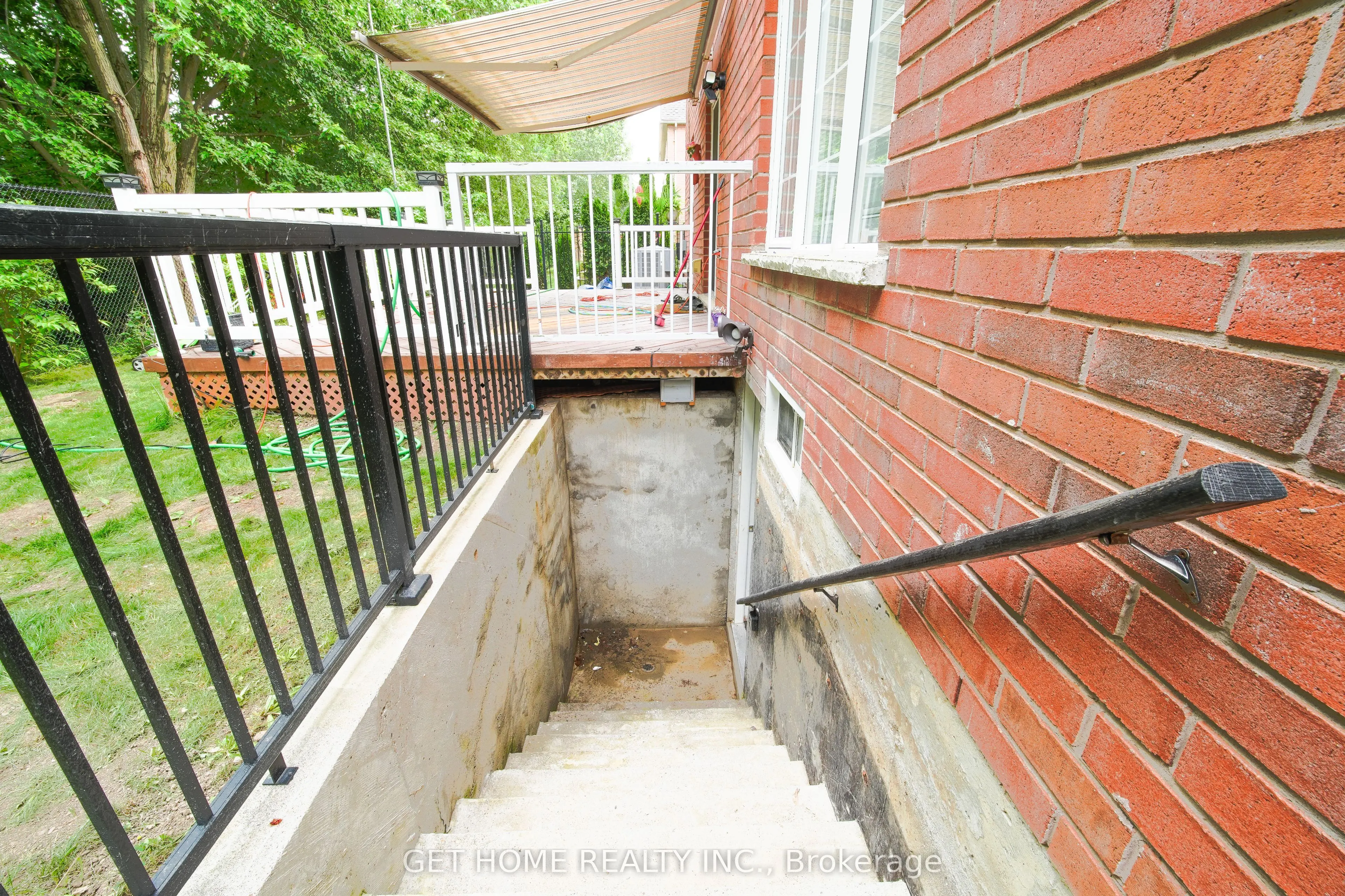 18 Dewsbury Way ##Bsmt