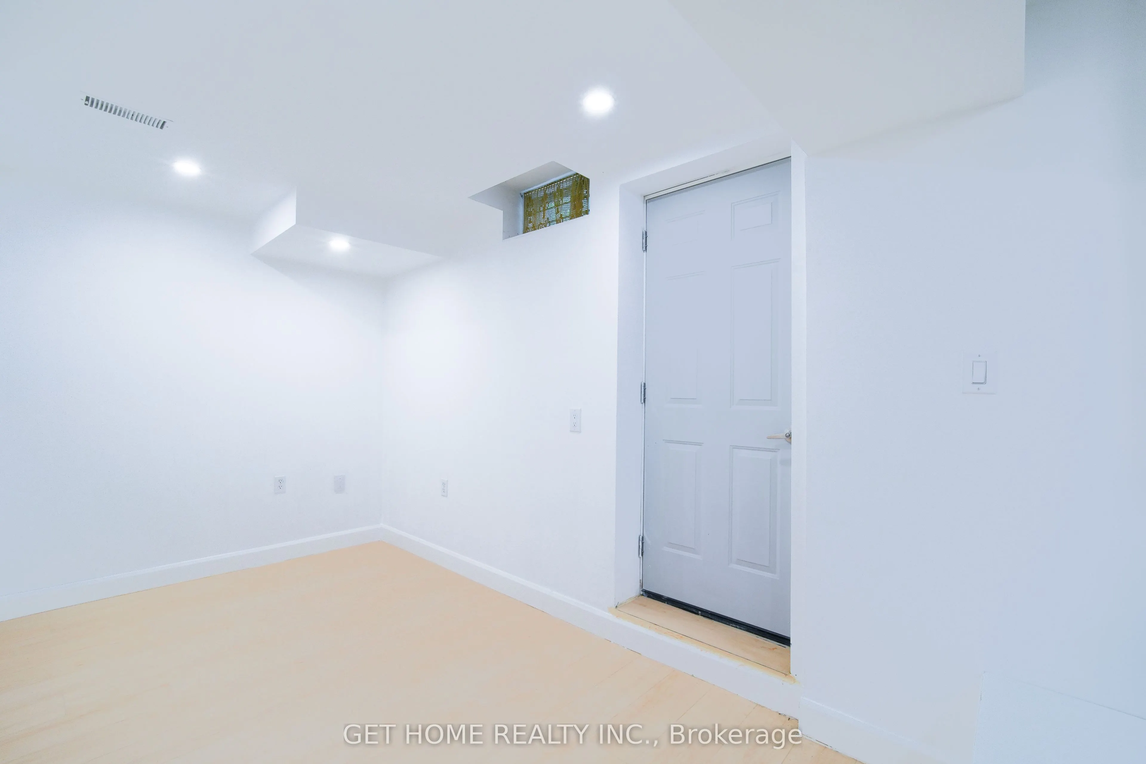 18 Dewsbury Way ##Bsmt