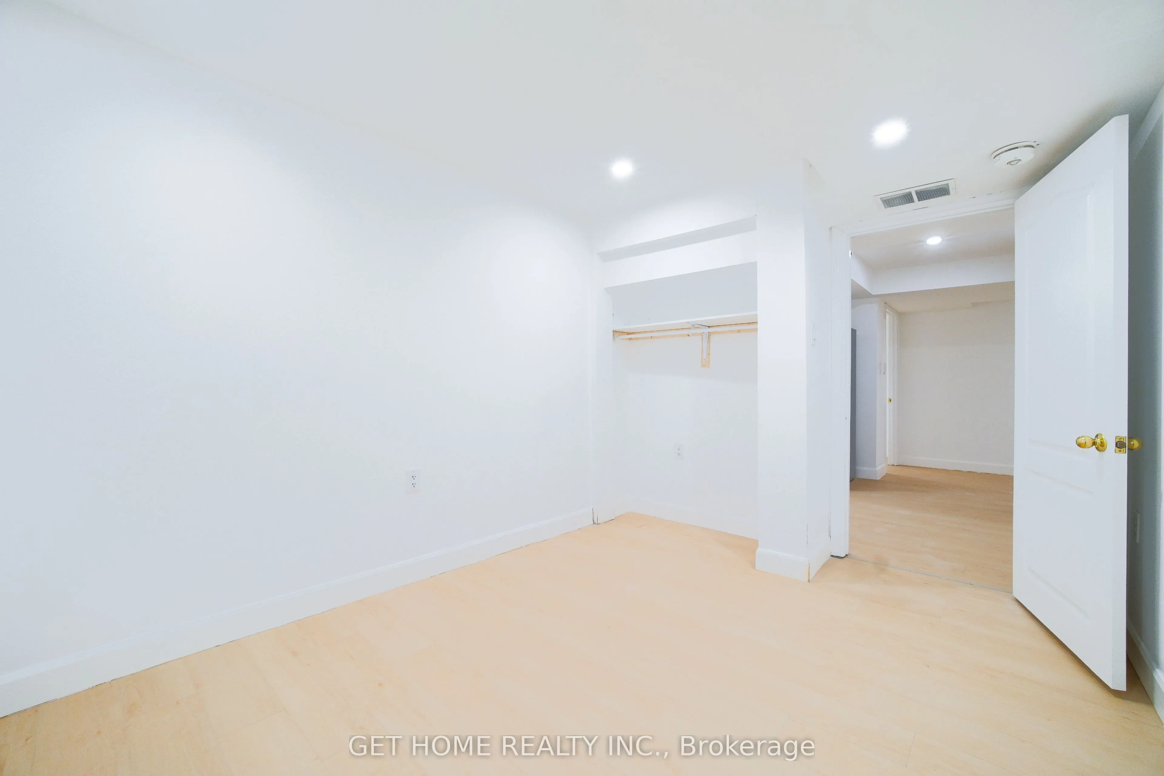 18 Dewsbury Way ##Bsmt
