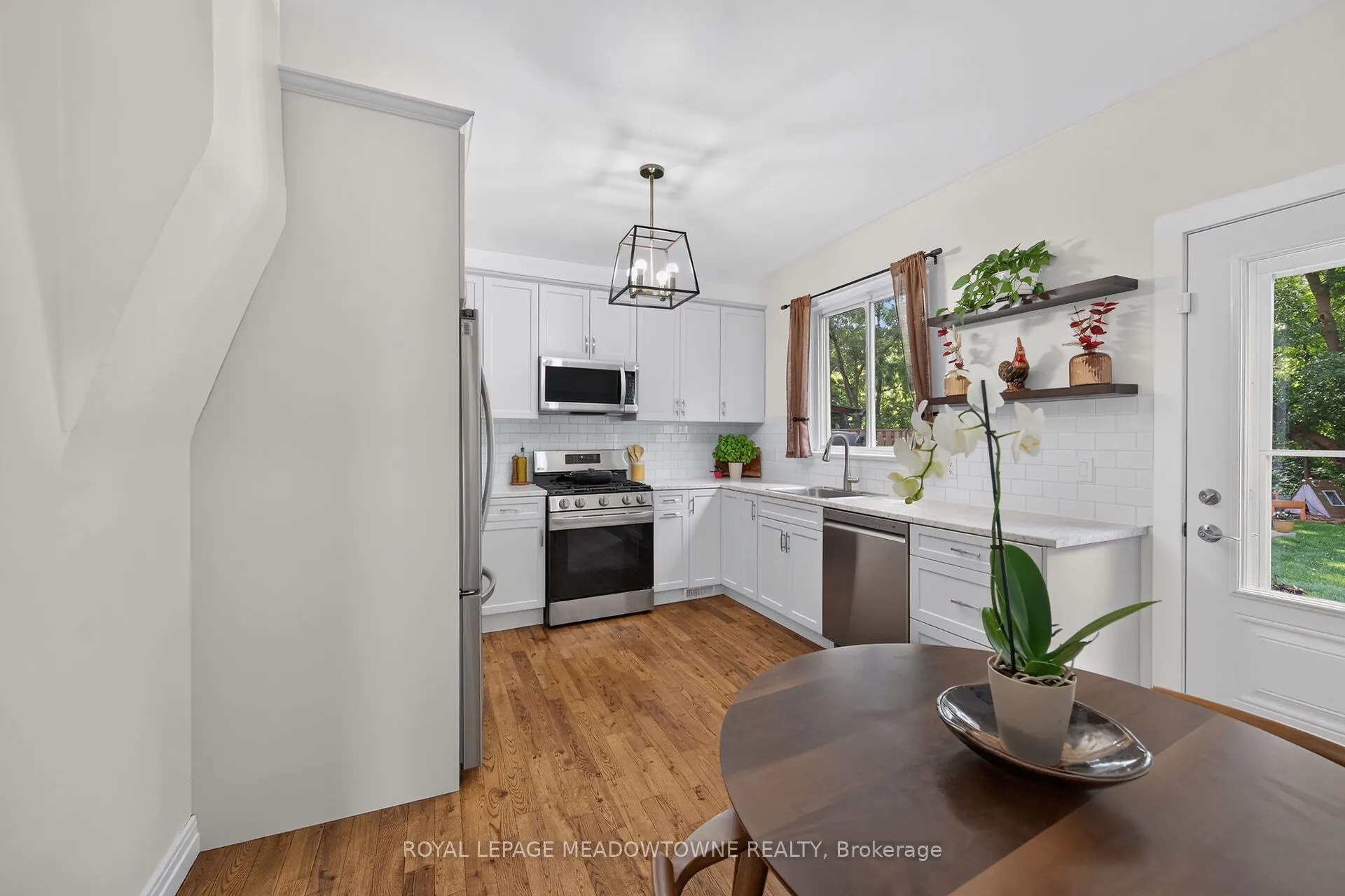 11 Stirton Avenue